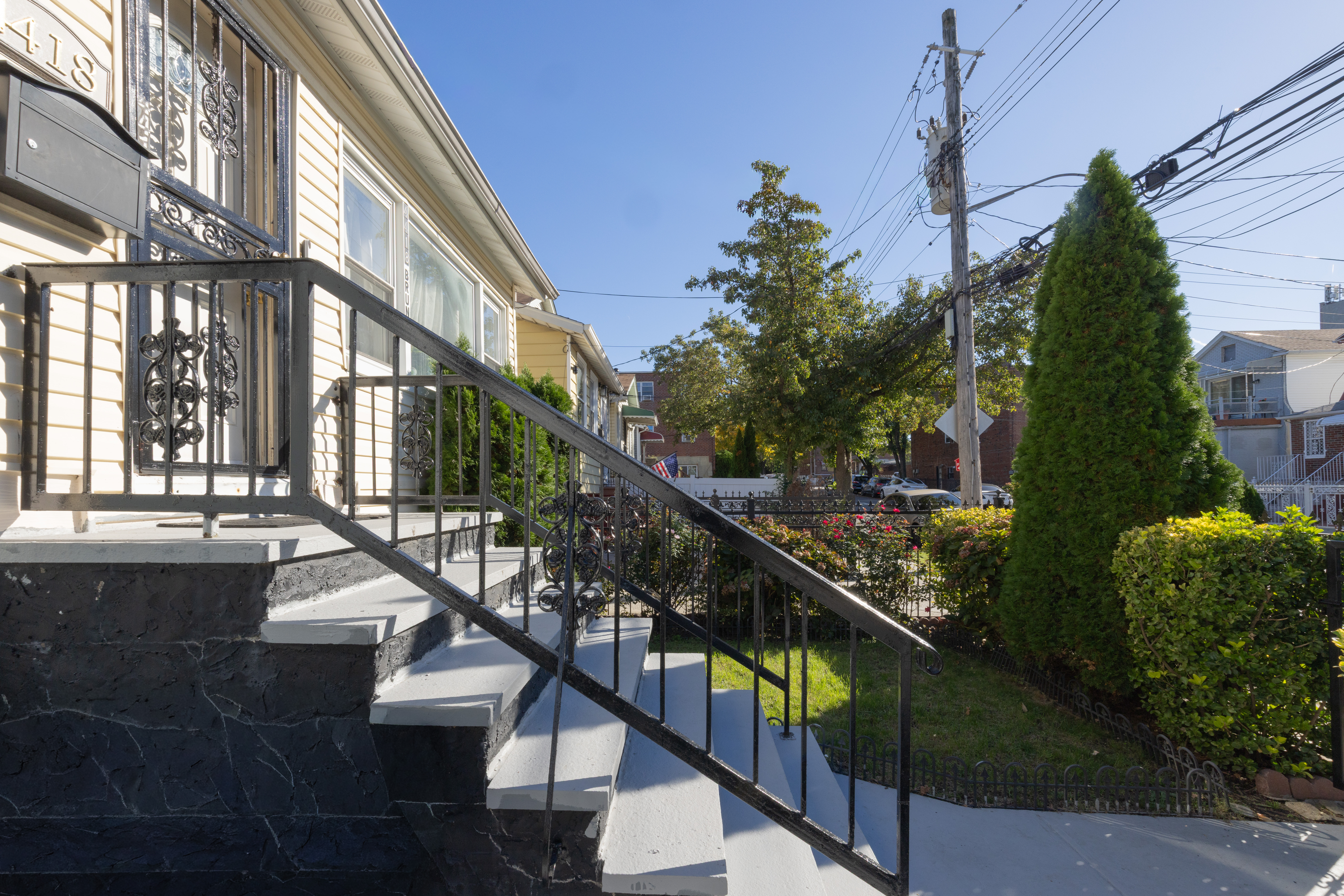  4418 Bruner Avenue - 物件實景
