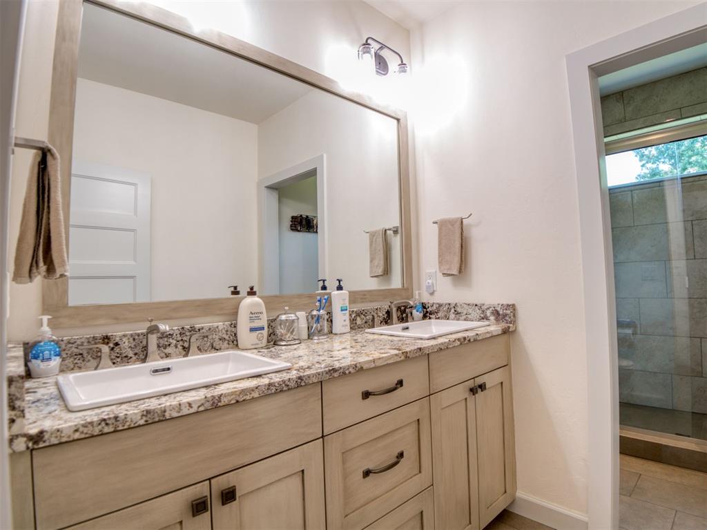 Tecumseh, Oklahoma, 74873, United States, 3 Bedrooms Bedrooms, ,3 BathroomsBathrooms,Residential,For Sale,1976601