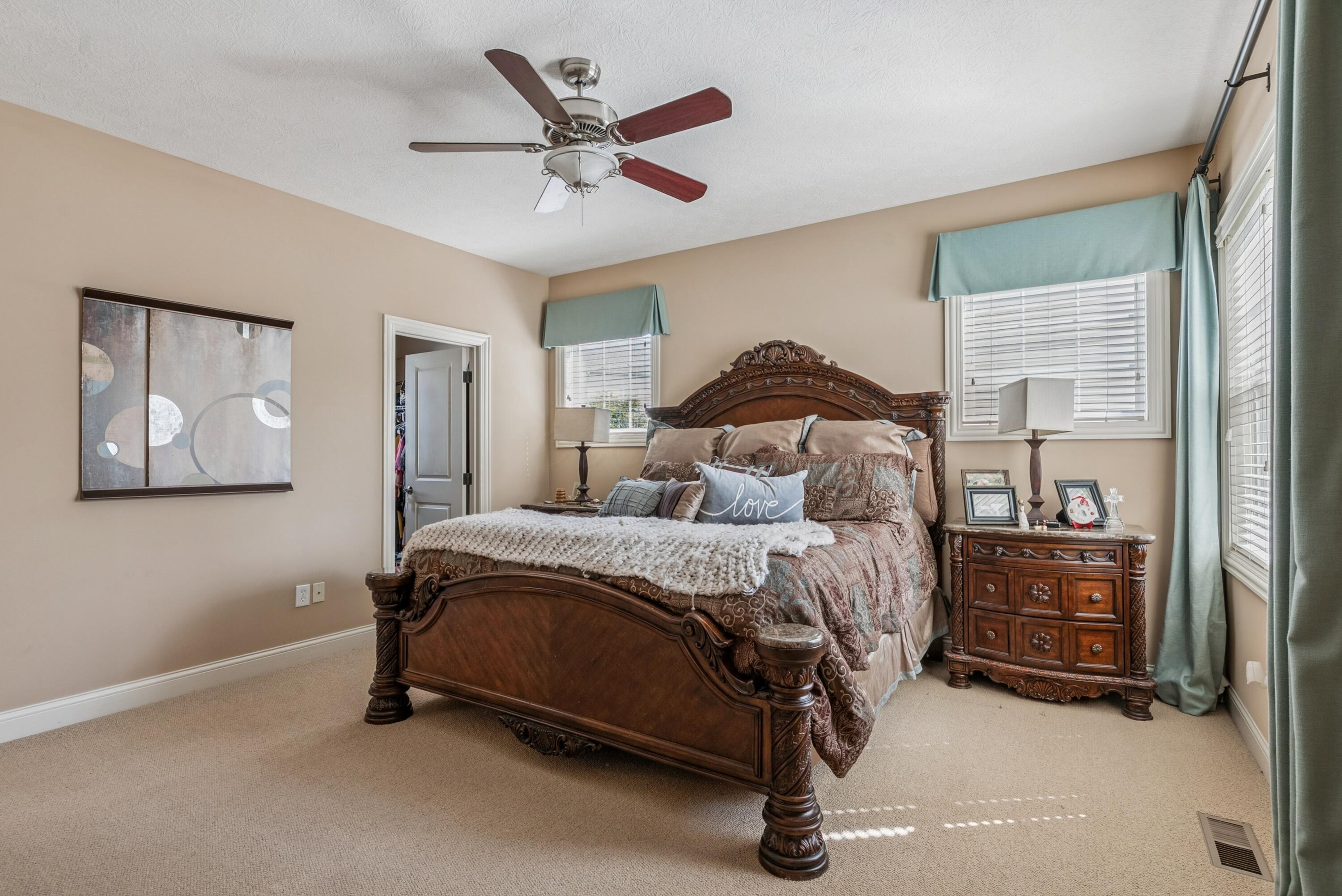 New Albany, Ohio, 43054, United States, 4 Bedrooms Bedrooms, ,5 BathroomsBathrooms,Residential,For Sale,1913750