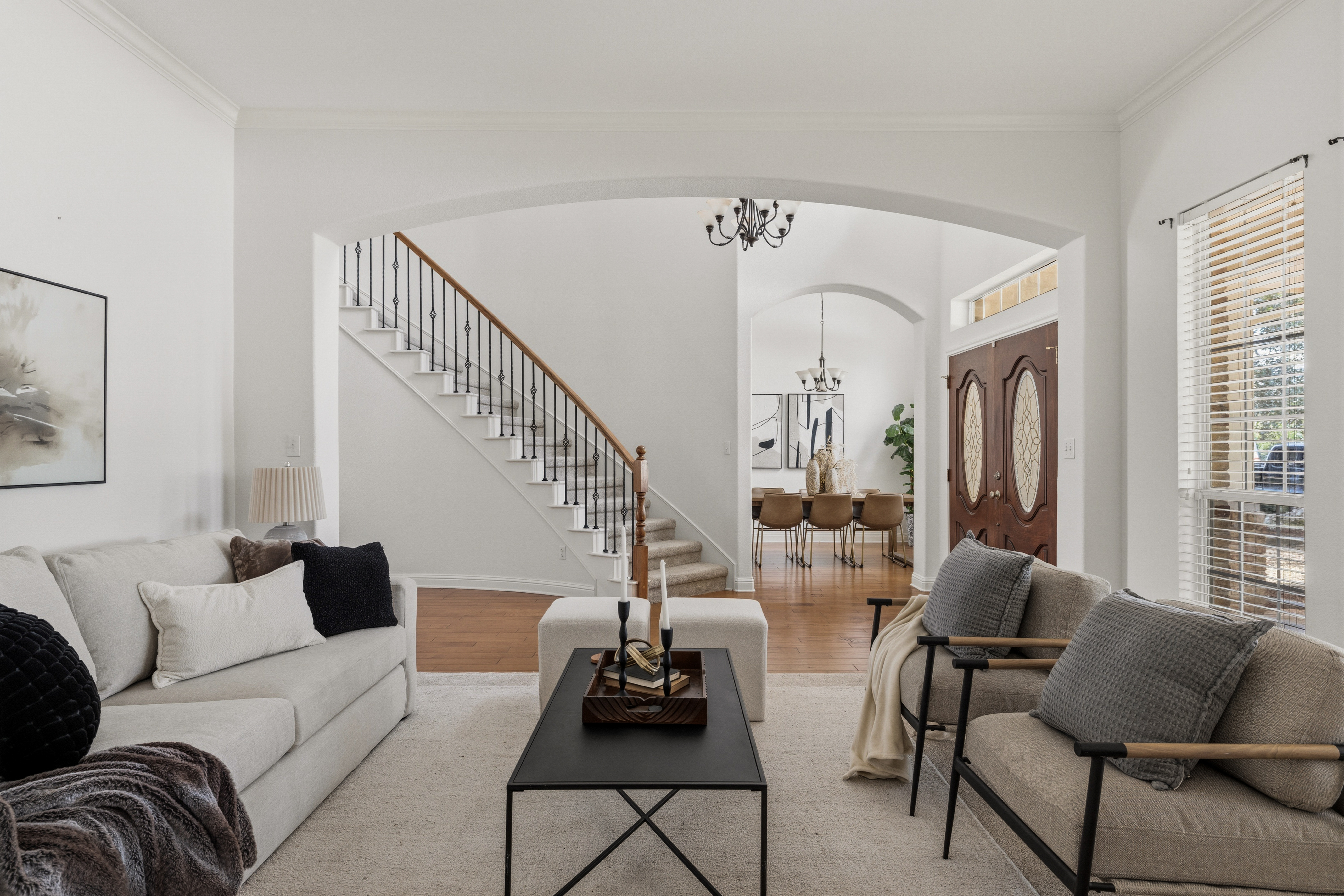  Elegant Luxury Backing to Pristine Greenbelt with Hill Country Views - 物件實景