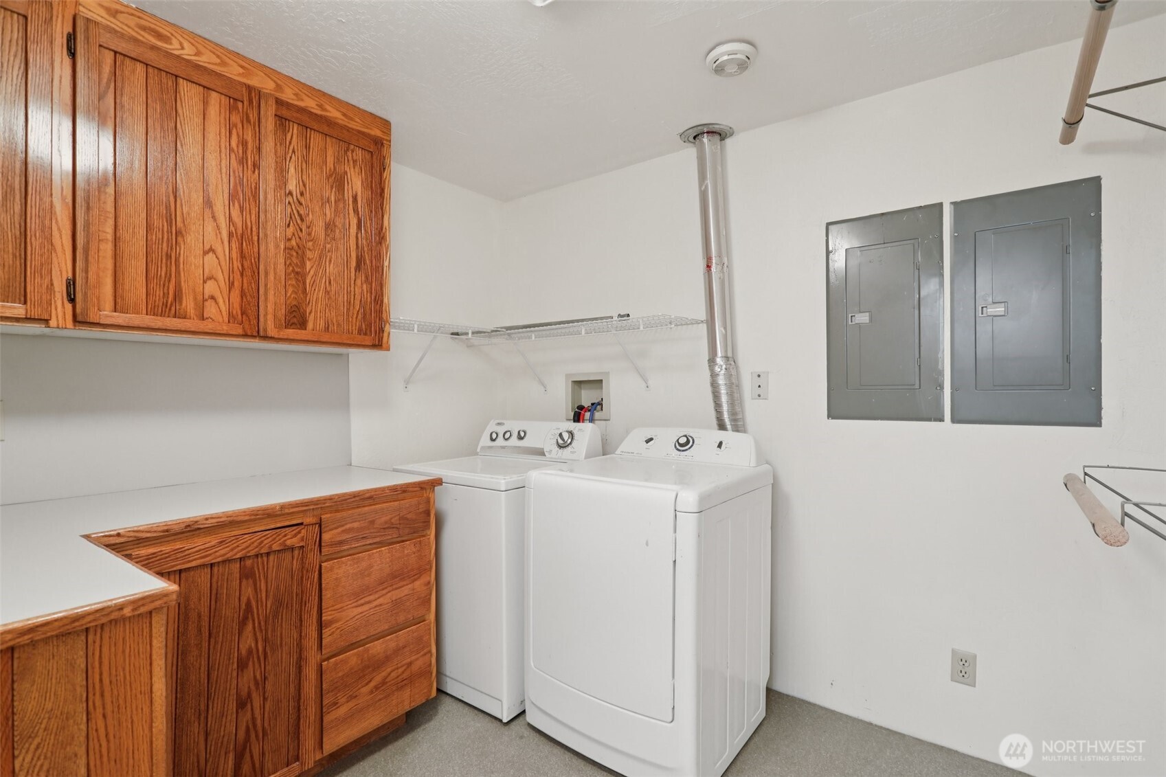 Marysville, Washington, 98271, United States, 4 Bedrooms Bedrooms, ,4 BathroomsBathrooms,Residential,For Sale,1984070