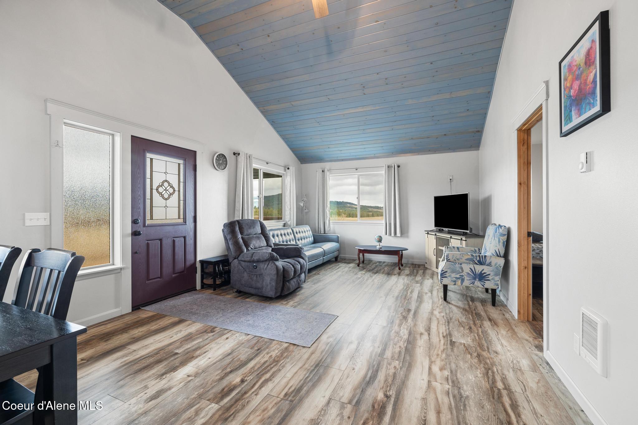 Worley, Idaho, 83876, United States, 3 Bedrooms Bedrooms, ,2 BathroomsBathrooms,Residential,For Sale,1897299