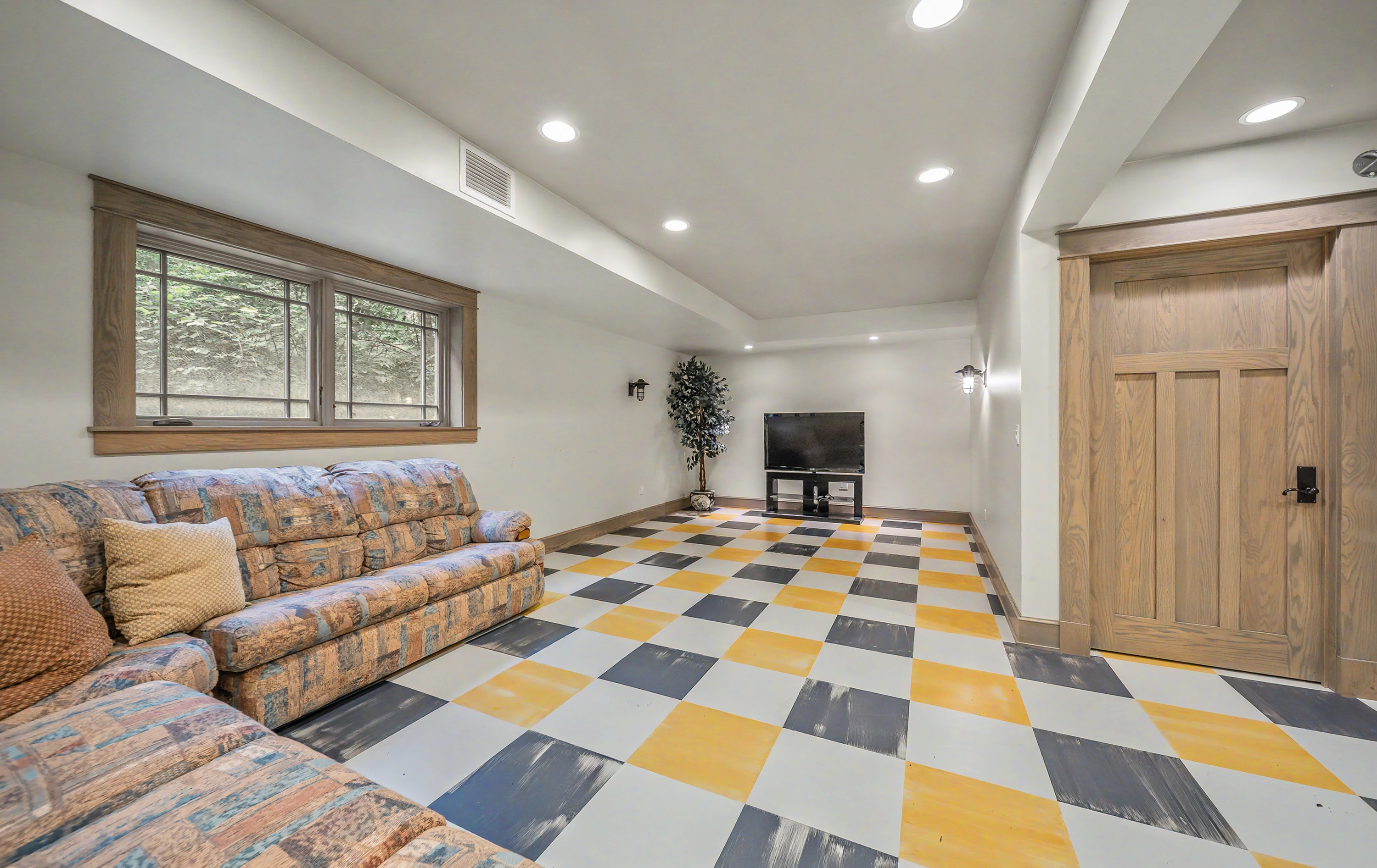  Stunning Prairie-Inspired Estate on 16 Acres of Scenic Woodlands - 物件實景