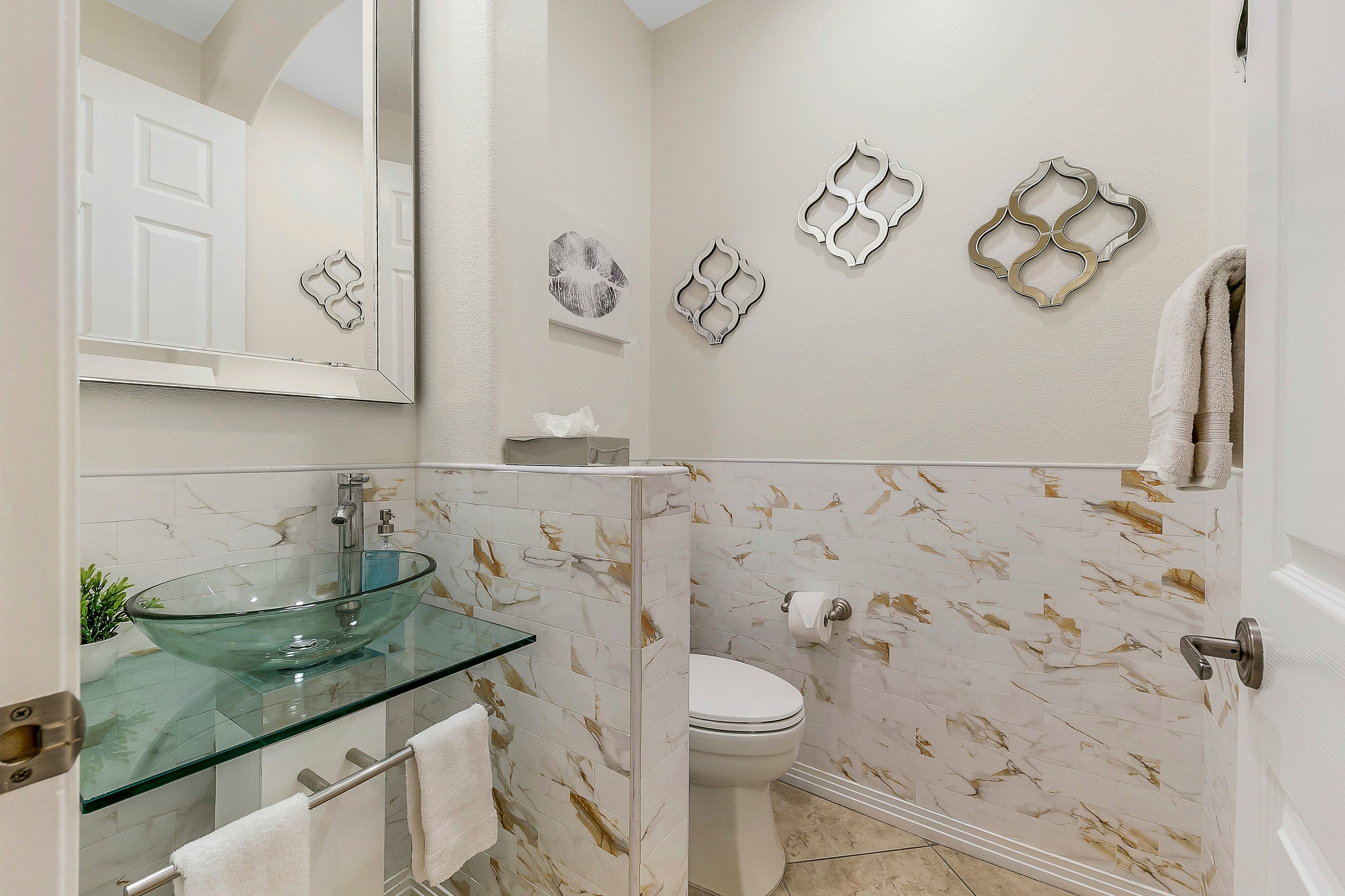  where  luxury meets leverage: own the ultimate income producing retreat - 物件實景