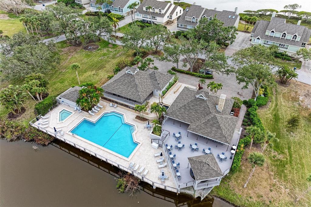 Bradenton, Florida, 34210, United States, 2 Bedrooms Bedrooms, ,2 BathroomsBathrooms,Residential,For Sale,1897662