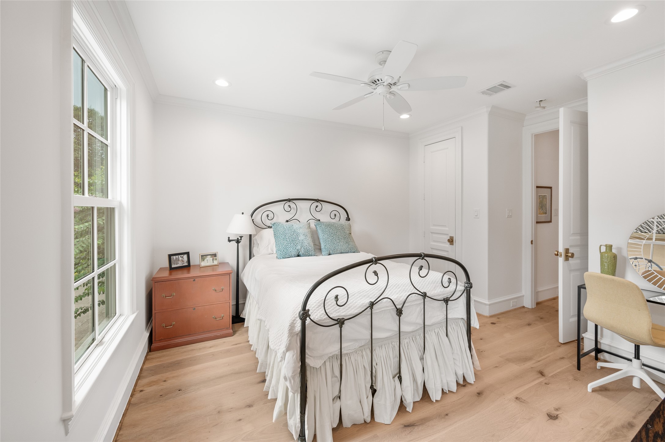  1235 Wynden Oaks Garden Drive - 物件實景