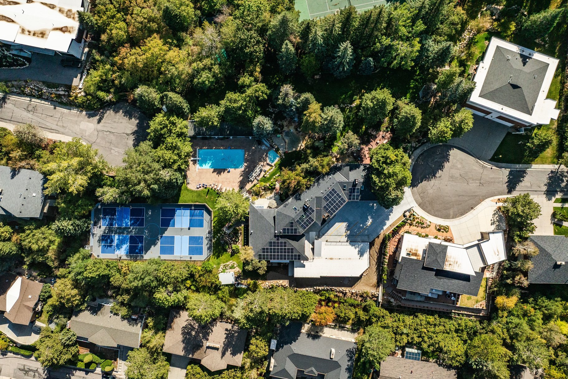  An Extraordinary Estate Above the Valley - 物件實景