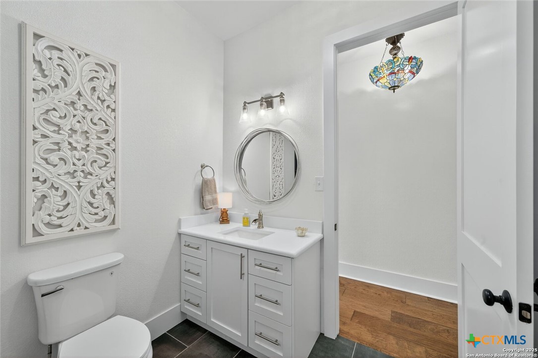 San Antonio, Texas, 78204, United States, 4 Bedrooms Bedrooms, ,4 BathroomsBathrooms,Residential,For Sale,1989633