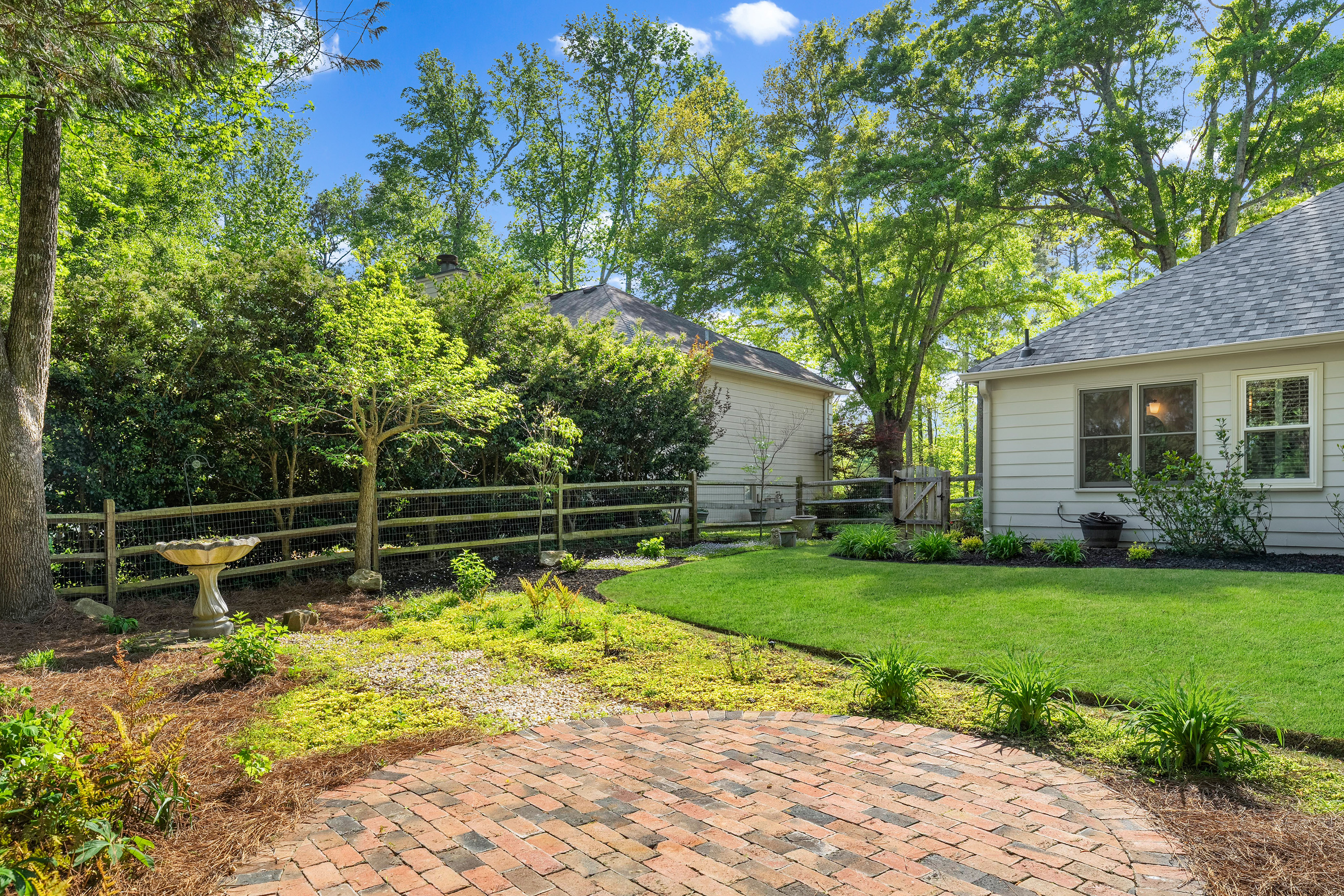  Charming Updated Ranch in Mannings Ridge—Near Downtown Alpharetta - 物件實景