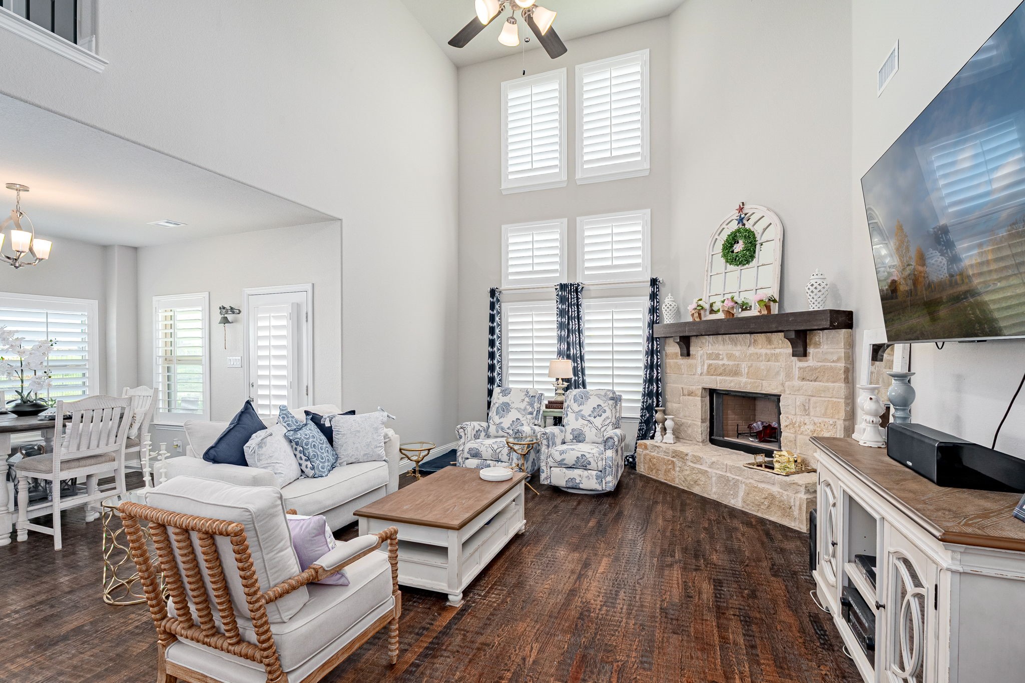 Van Alstyne, Texas, 75495, United States, 4 Bedrooms Bedrooms, ,4 BathroomsBathrooms,Residential,For Sale,1874431