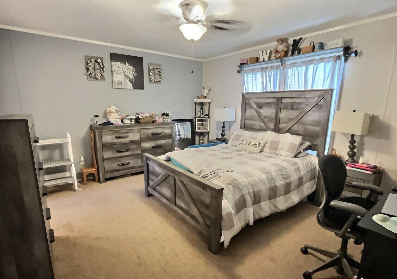 Palatka, Florida, 32177, United States, 4 Bedrooms Bedrooms, ,3 BathroomsBathrooms,Residential,For Sale,1898864