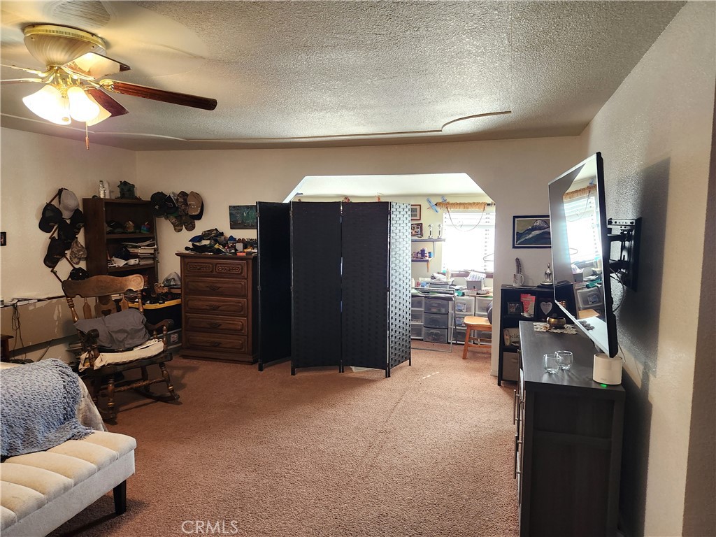 Oroville, California, 95966, United States, 4 Bedrooms Bedrooms, ,2 BathroomsBathrooms,Residential,For Sale,1887256