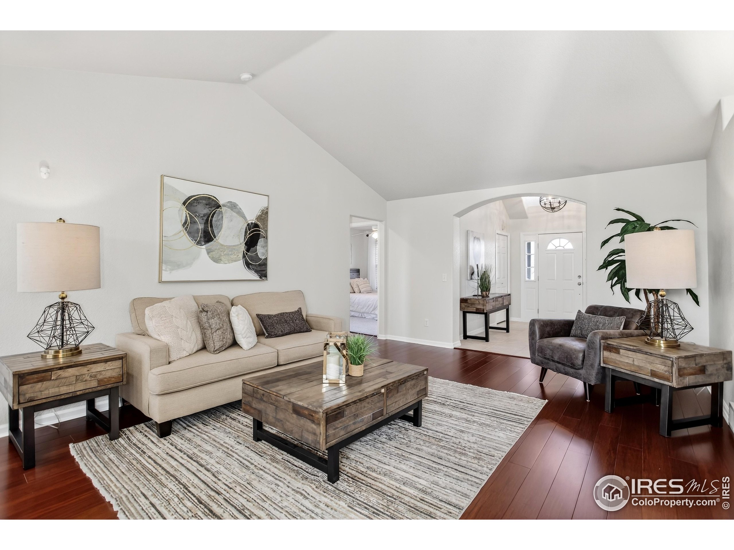 Strasburg, Colorado, 80136, United States, 3 Bedrooms Bedrooms, ,4 BathroomsBathrooms,Residential,For Sale,1991126