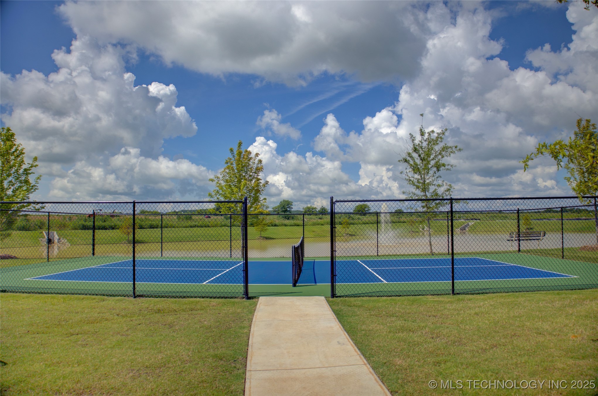 Bixby, Oklahoma, 74008, United States, 4 Bedrooms Bedrooms, ,3 BathroomsBathrooms,Residential,For Sale,1940434