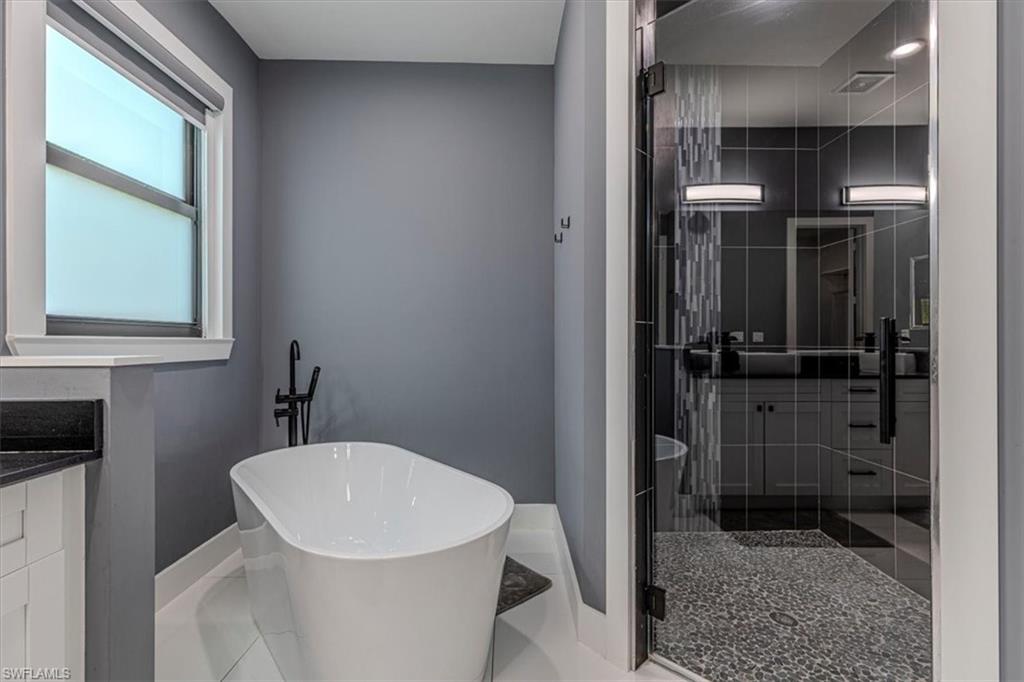 Naples, Florida, 34117, United States, 3 Bedrooms Bedrooms, ,3 BathroomsBathrooms,Residential,For Sale,1993020