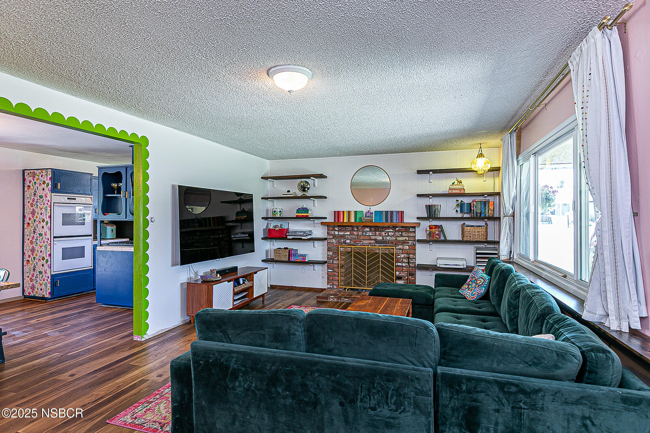 Santa Maria, California, 93455, United States, 3 Bedrooms Bedrooms, ,2 BathroomsBathrooms,Residential,For Sale,1935718