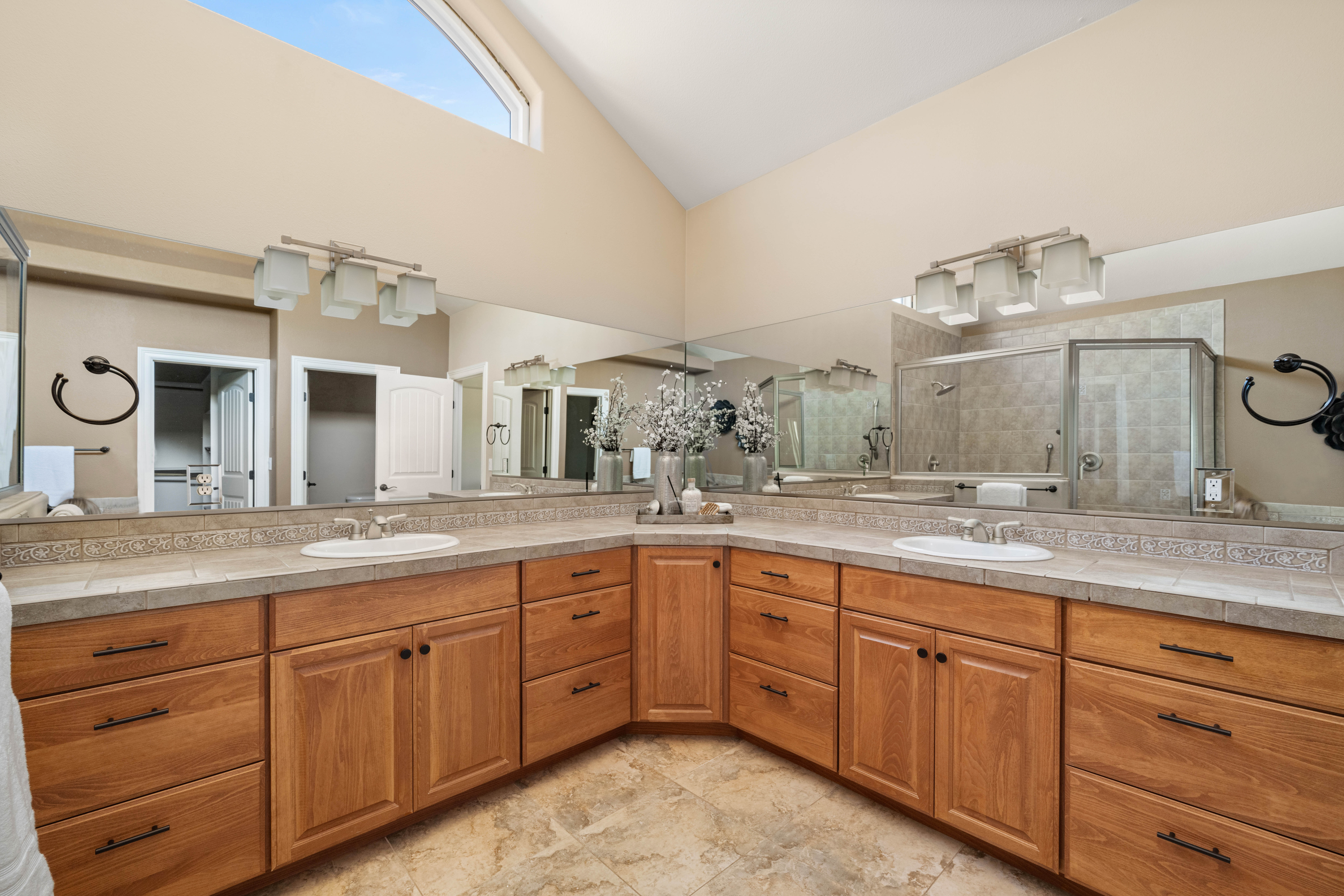  Pool, Course Frontage, Outdoor Kitchen &More - 物件實景