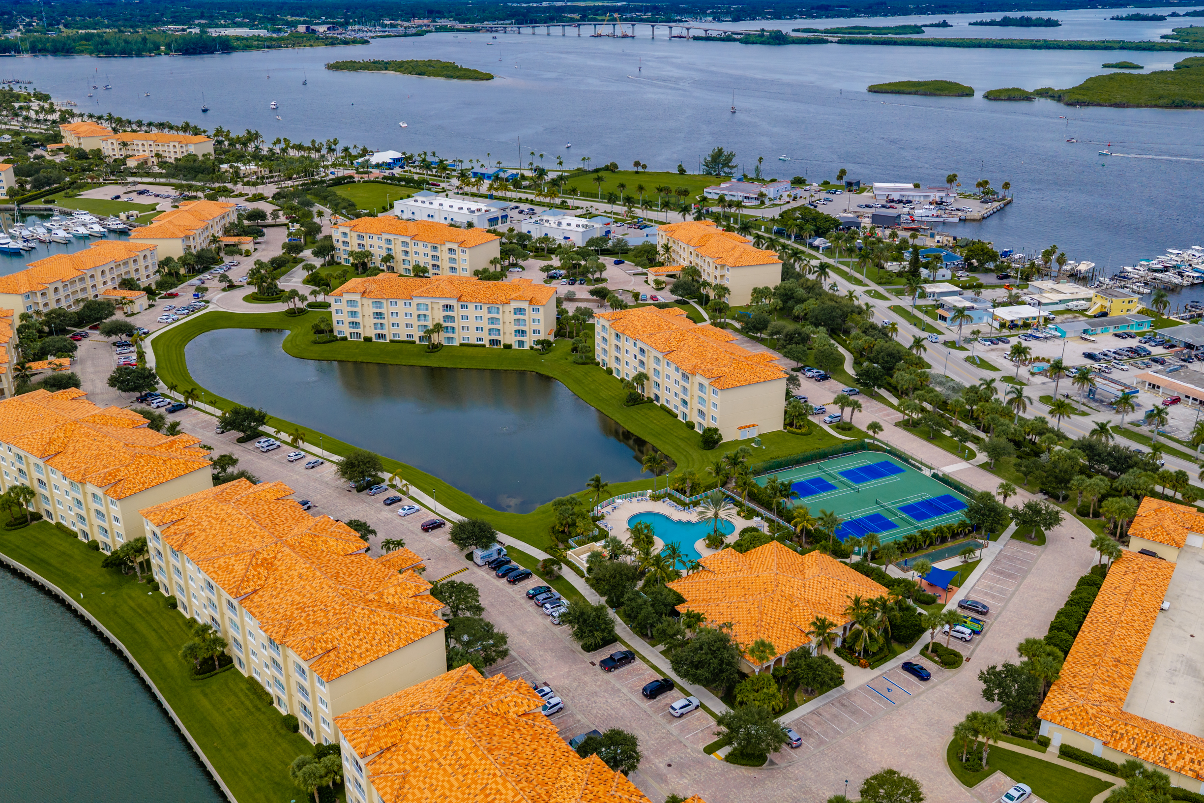  1 Harbour Isle Drive East, Fort Pierce, FL 34949 - 物件實景
