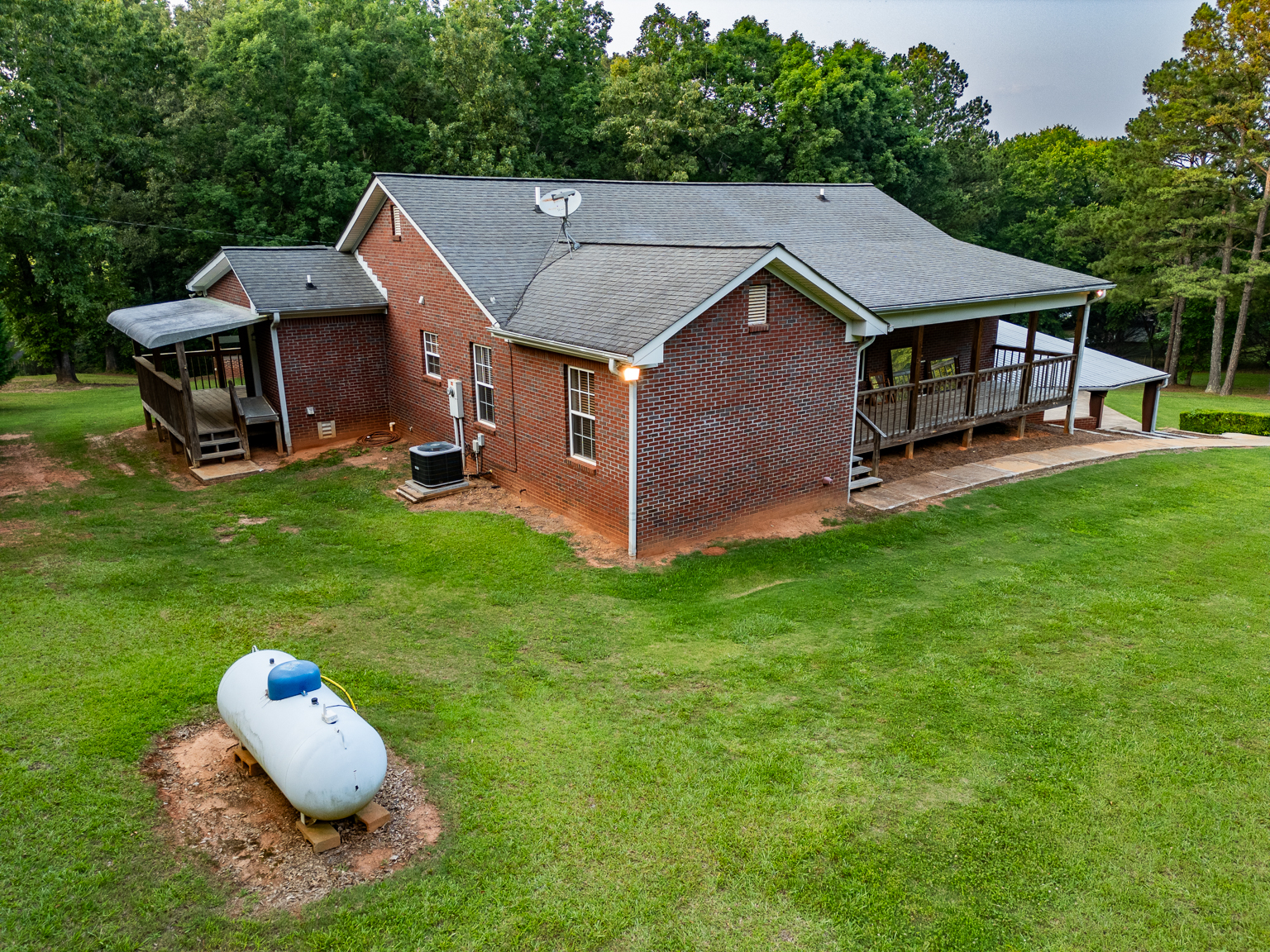 Covington, Georgia, 30016, United States, 3 Bedrooms Bedrooms, ,3 BathroomsBathrooms,Residential,For Sale,1923419