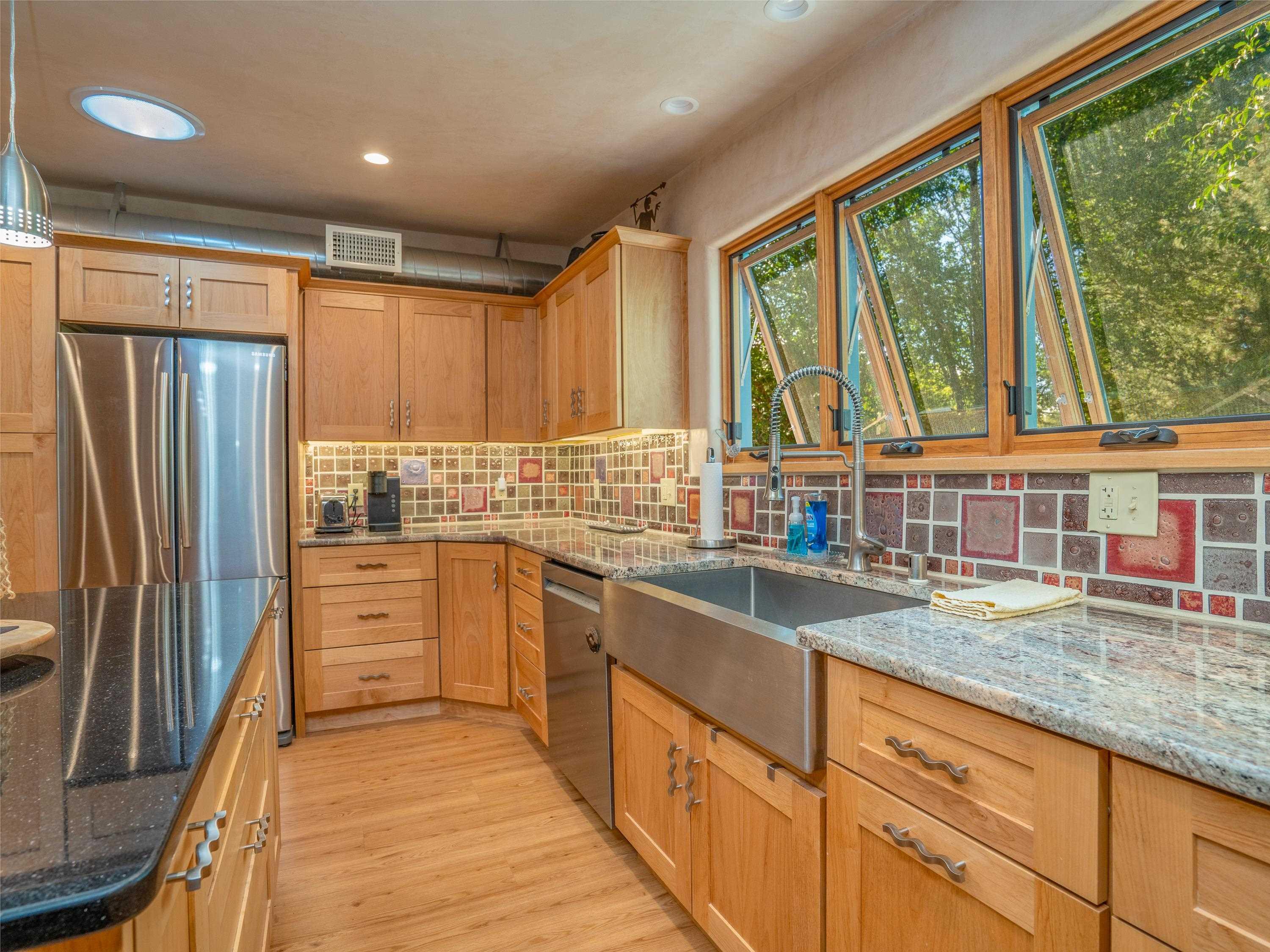128 Las Cruces, Taos, New Mexico, 87571, United States, 2 Bedrooms Bedrooms, ,2 BathroomsBathrooms,Residential,For Sale,128 Las Cruces,1629727