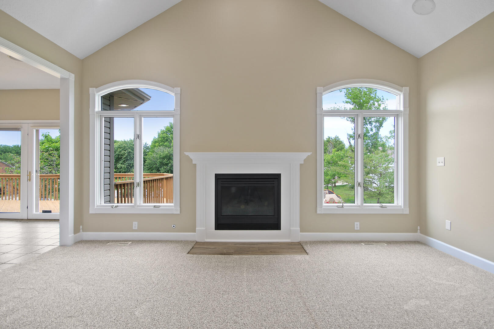 COLUMBIA, Missouri, 65203, United States, 5 Bedrooms Bedrooms, ,4 BathroomsBathrooms,Residential,For Sale,1934961
