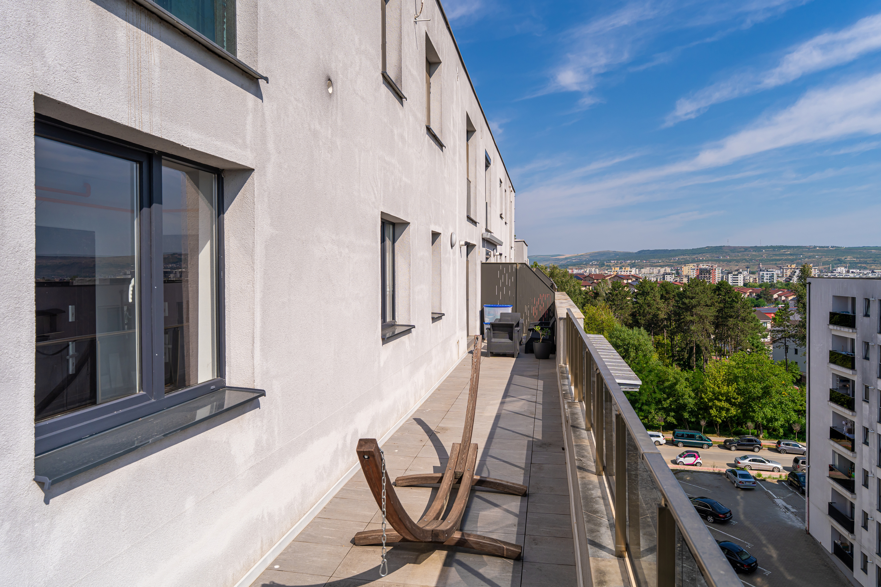  Four-Room Penthouse with Easy Access to Cluj-Napoca’s Business District - 物件實景
