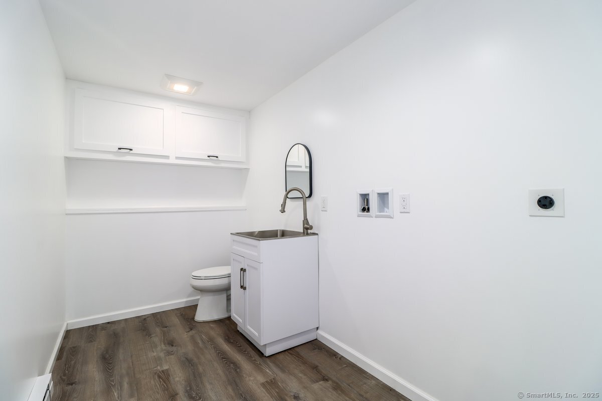 Sherman, Connecticut, 06784, United States, 3 Bedrooms Bedrooms, ,3 BathroomsBathrooms,Residential,For Sale,1840198