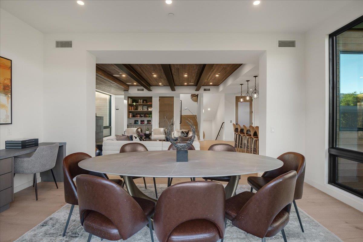 Saratoga, California, 95070, United States, 6 Bedrooms Bedrooms, ,11 BathroomsBathrooms,Residential,For Sale,1971416