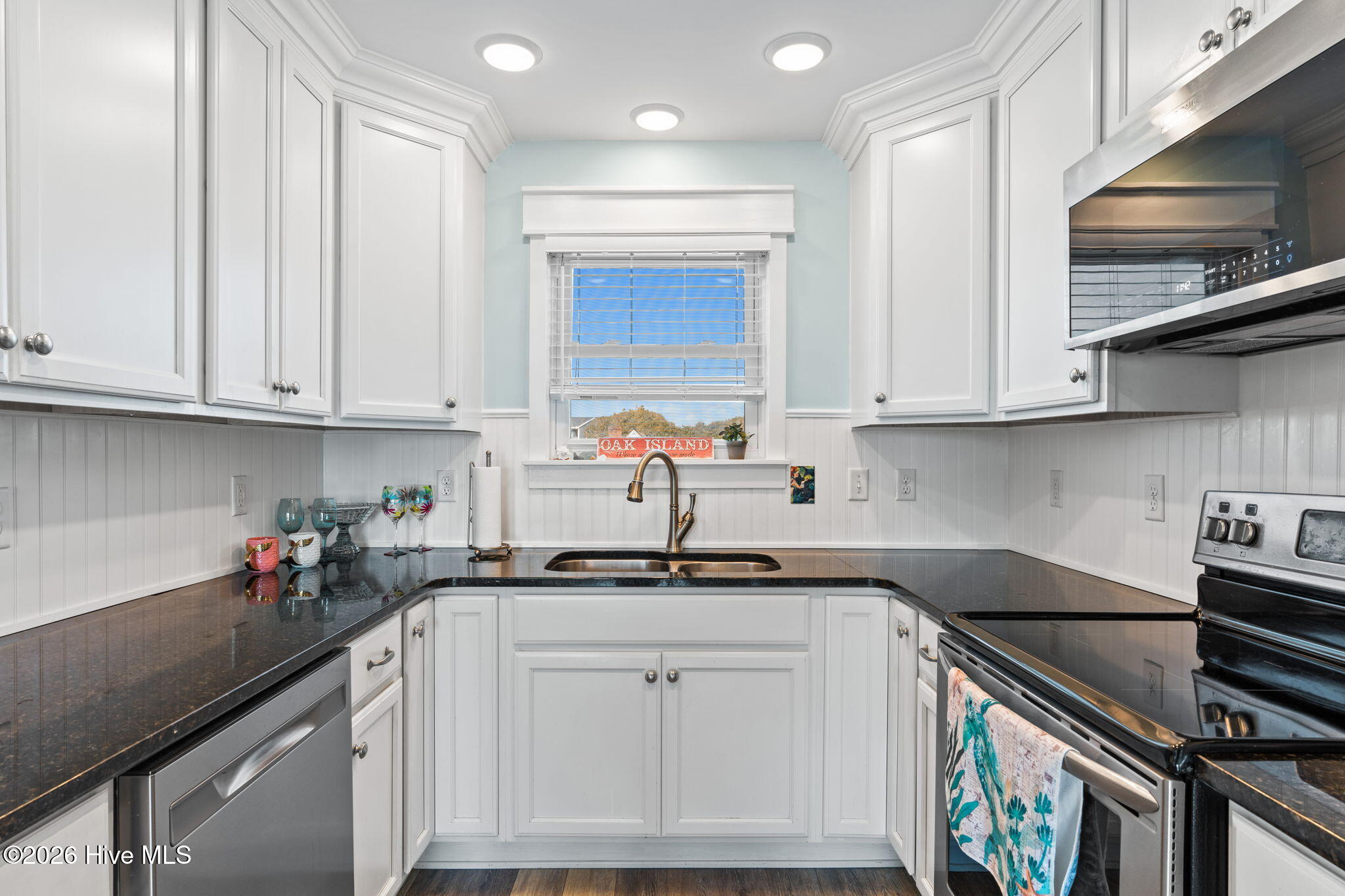 Oak Island, North Carolina, 28465, United States, 3 Bedrooms Bedrooms, ,3 BathroomsBathrooms,Residential,For Sale,2031942