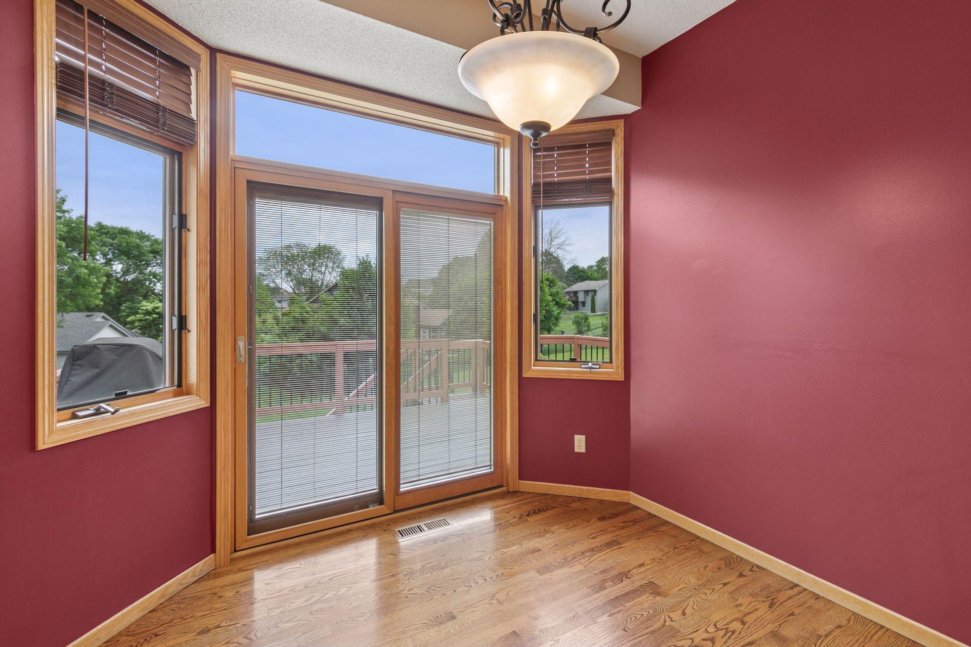 Lakeville, Minnesota, 55044, United States, 4 Bedrooms Bedrooms, ,1 BathroomBathrooms,Residential,For Sale,1867089