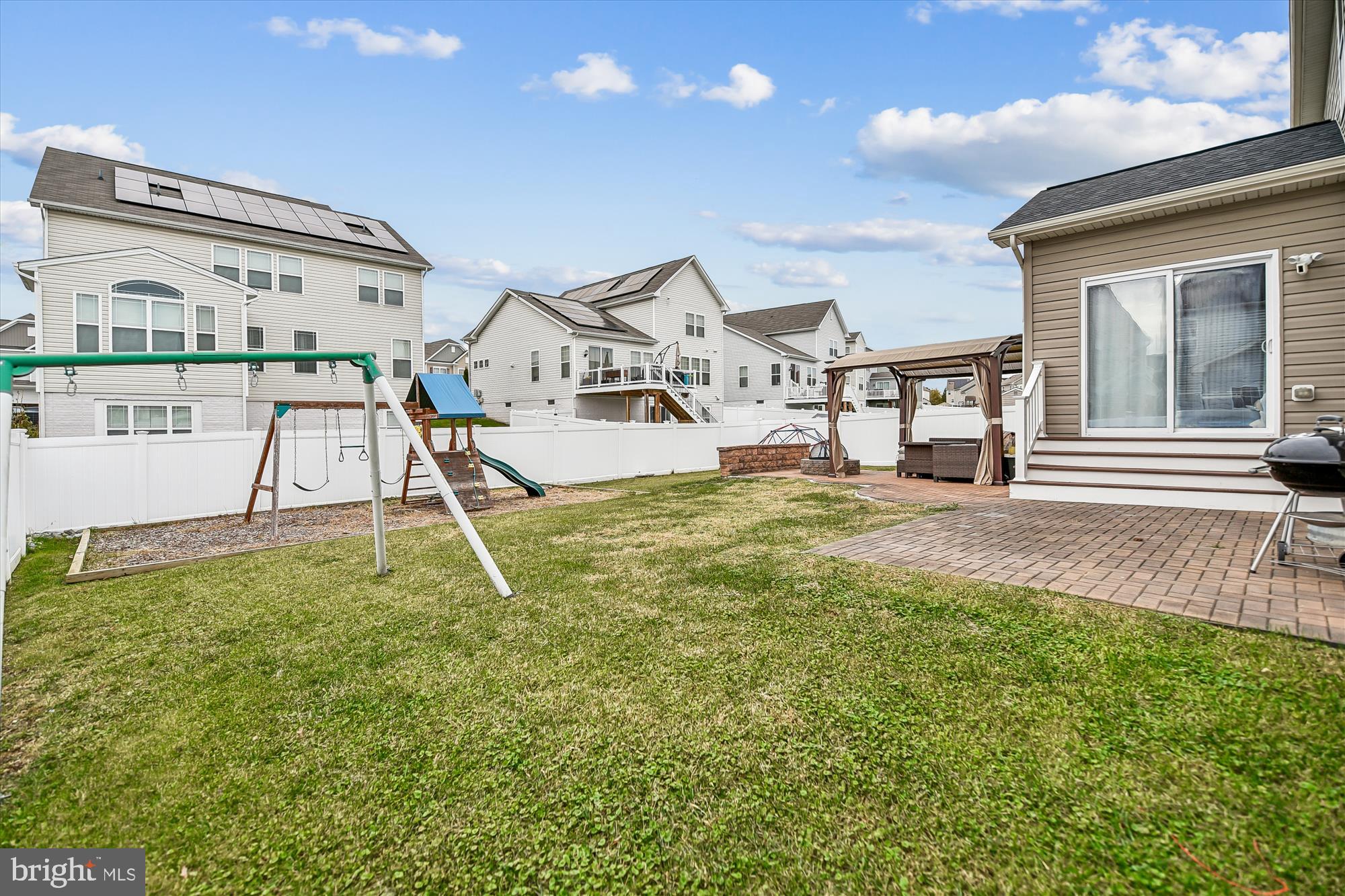 Aberdeen, Maryland, 21001, United States, 6 Bedrooms Bedrooms, ,5 BathroomsBathrooms,Residential,For Sale,1996659