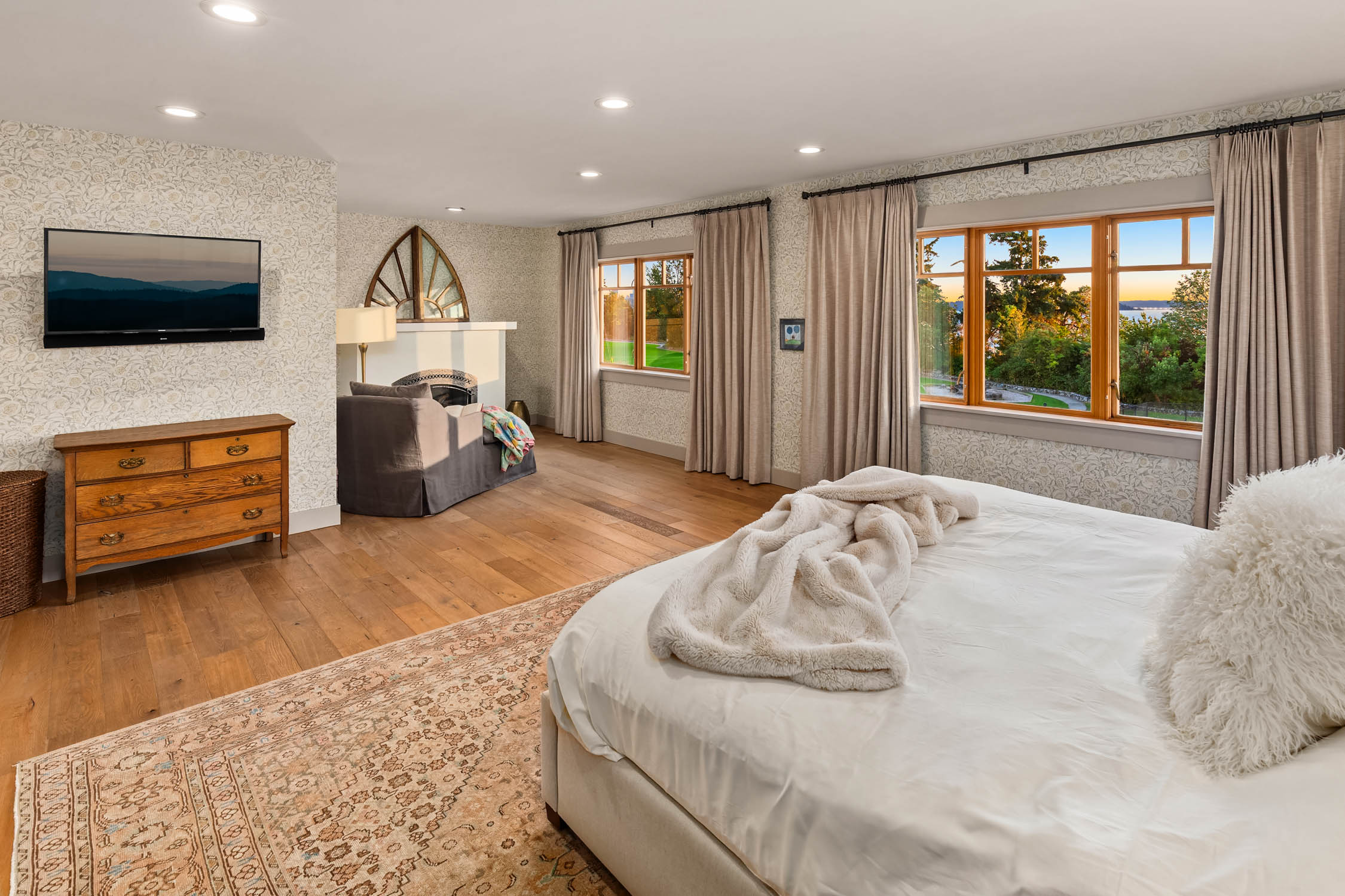  Exceptional Craftsman in Kirkland - 物件實景