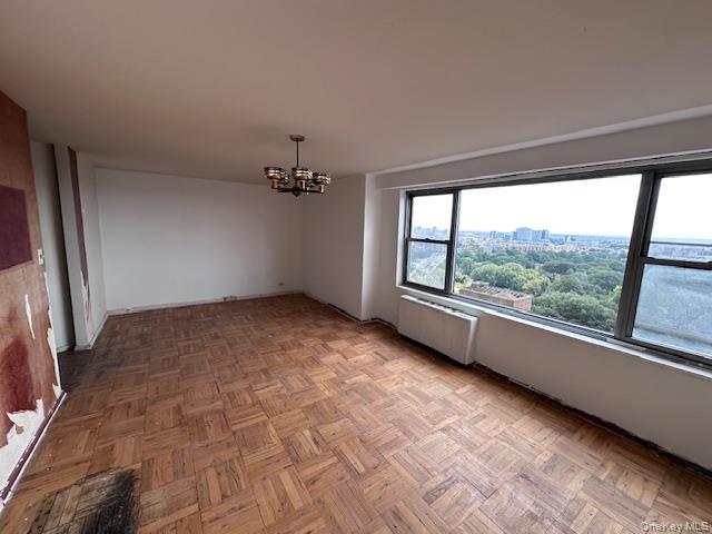 Kew Gardens, New York, 11415, United States, 3 Bedrooms Bedrooms, ,3 BathroomsBathrooms,Residential,For Sale,1940971
