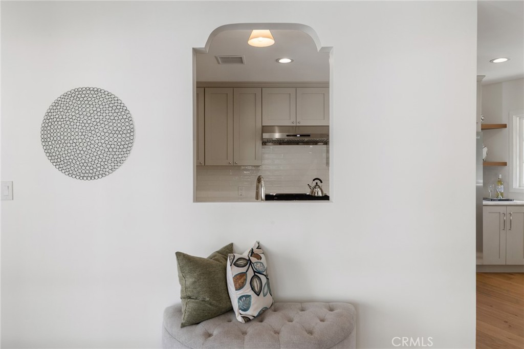 Pasadena, California, 91105, United States, 3 Bedrooms Bedrooms, ,3 BathroomsBathrooms,Residential,For Sale,1941593