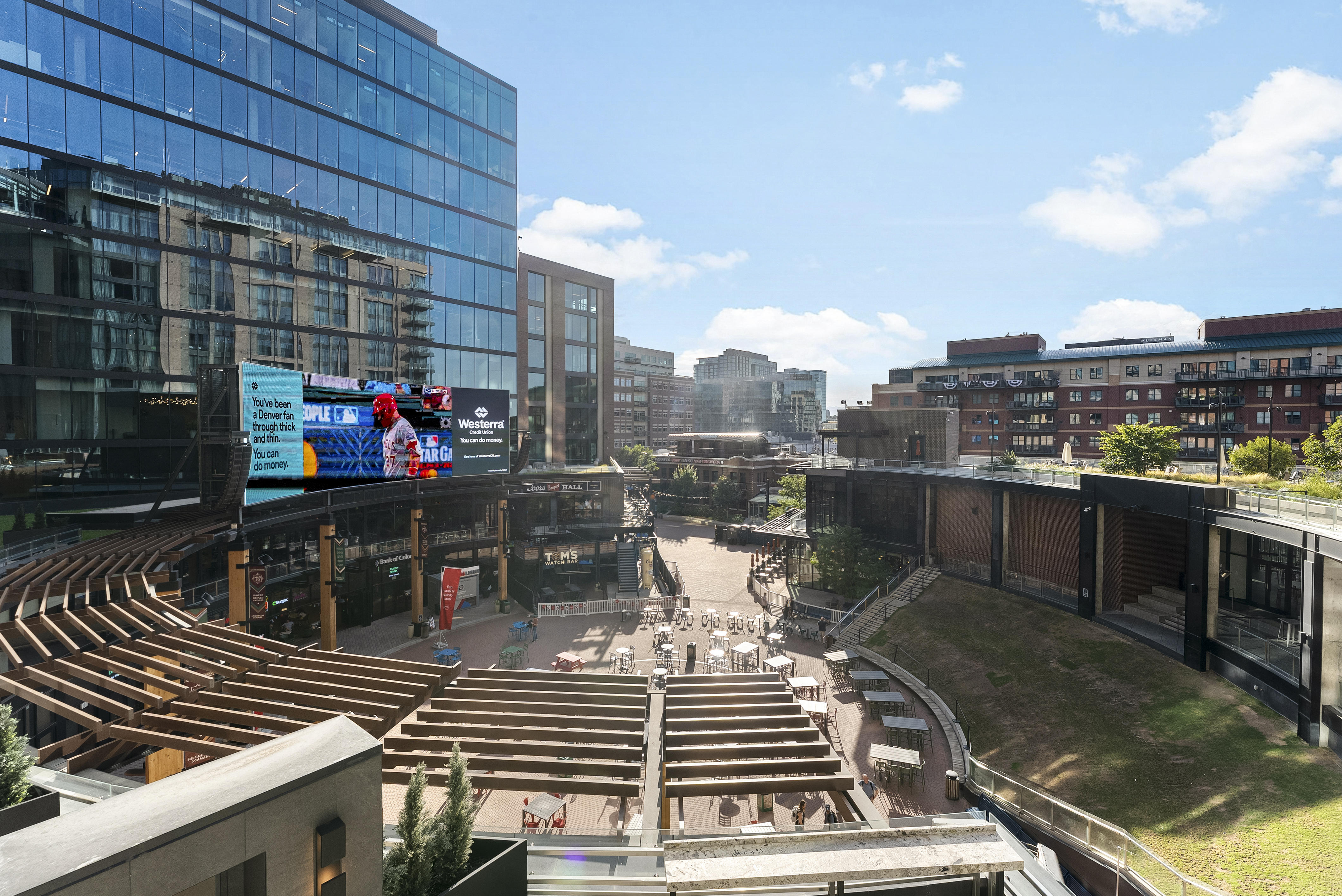 Welcome to luxury living at McGregor Square in the heart of LoDo - 物件實景