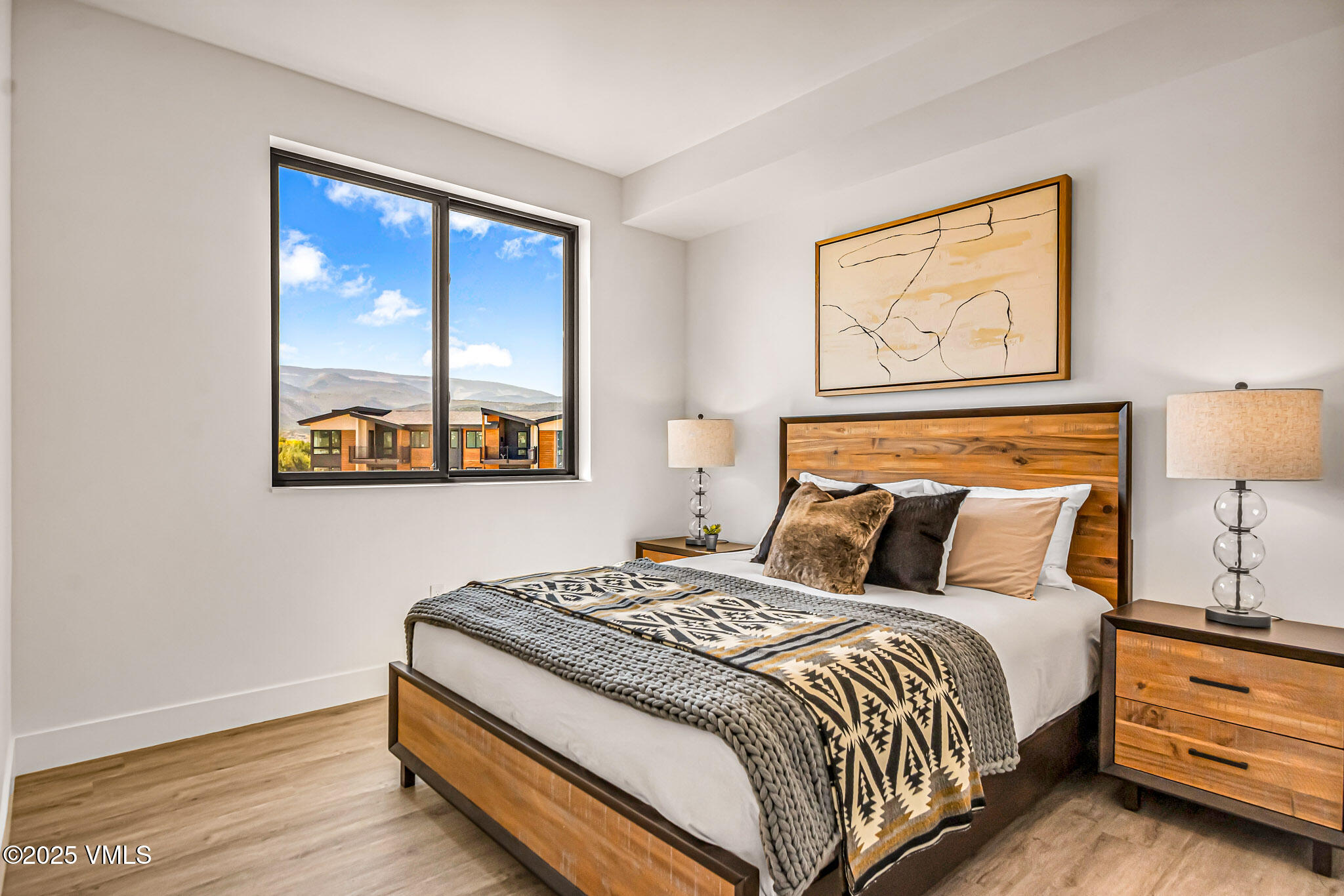 Eagle, Colorado, 81631, United States, 2 Bedrooms Bedrooms, ,2 BathroomsBathrooms,Residential,For Sale,1925129