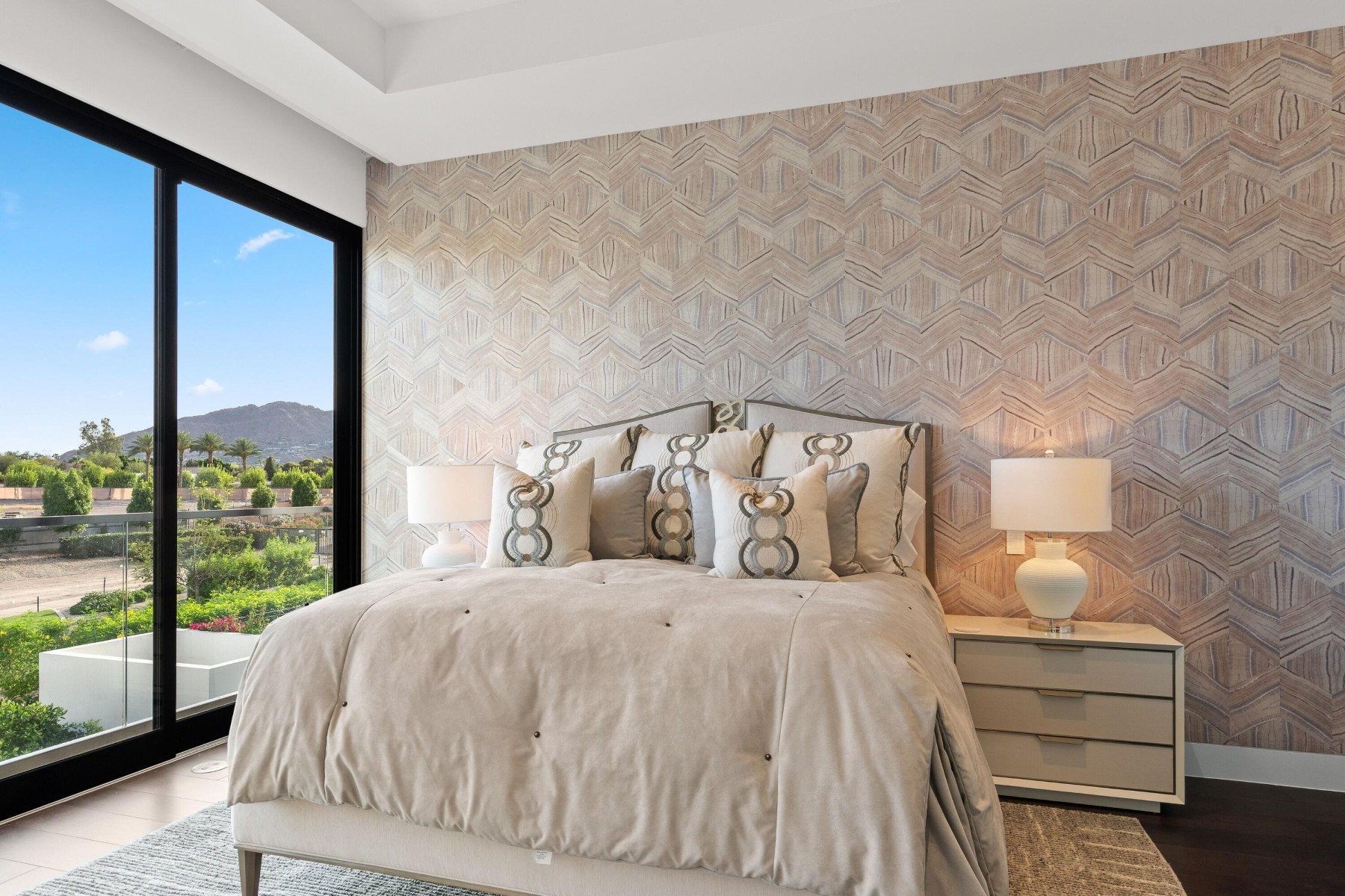  6587 N Palmeraie Boulevard  Paradise Valley, AZ - 物件實景