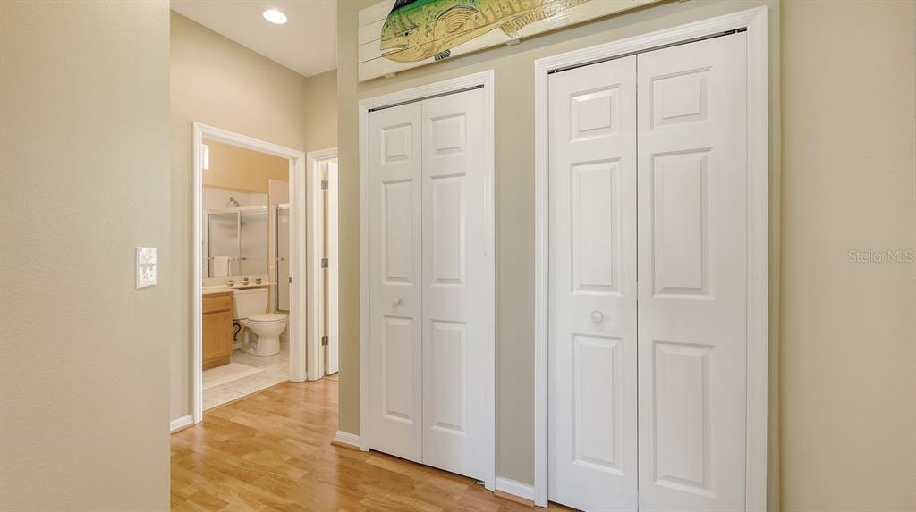 Bradenton, Florida, 34210, United States, 3 Bedrooms Bedrooms, ,2 BathroomsBathrooms,Residential,For Sale,1792897