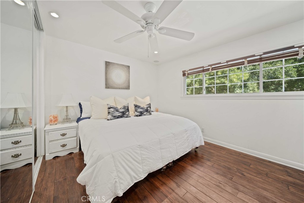 Newhall, California, 91321, United States, 5 Bedrooms Bedrooms, ,4 BathroomsBathrooms,Residential,For Sale,1940368