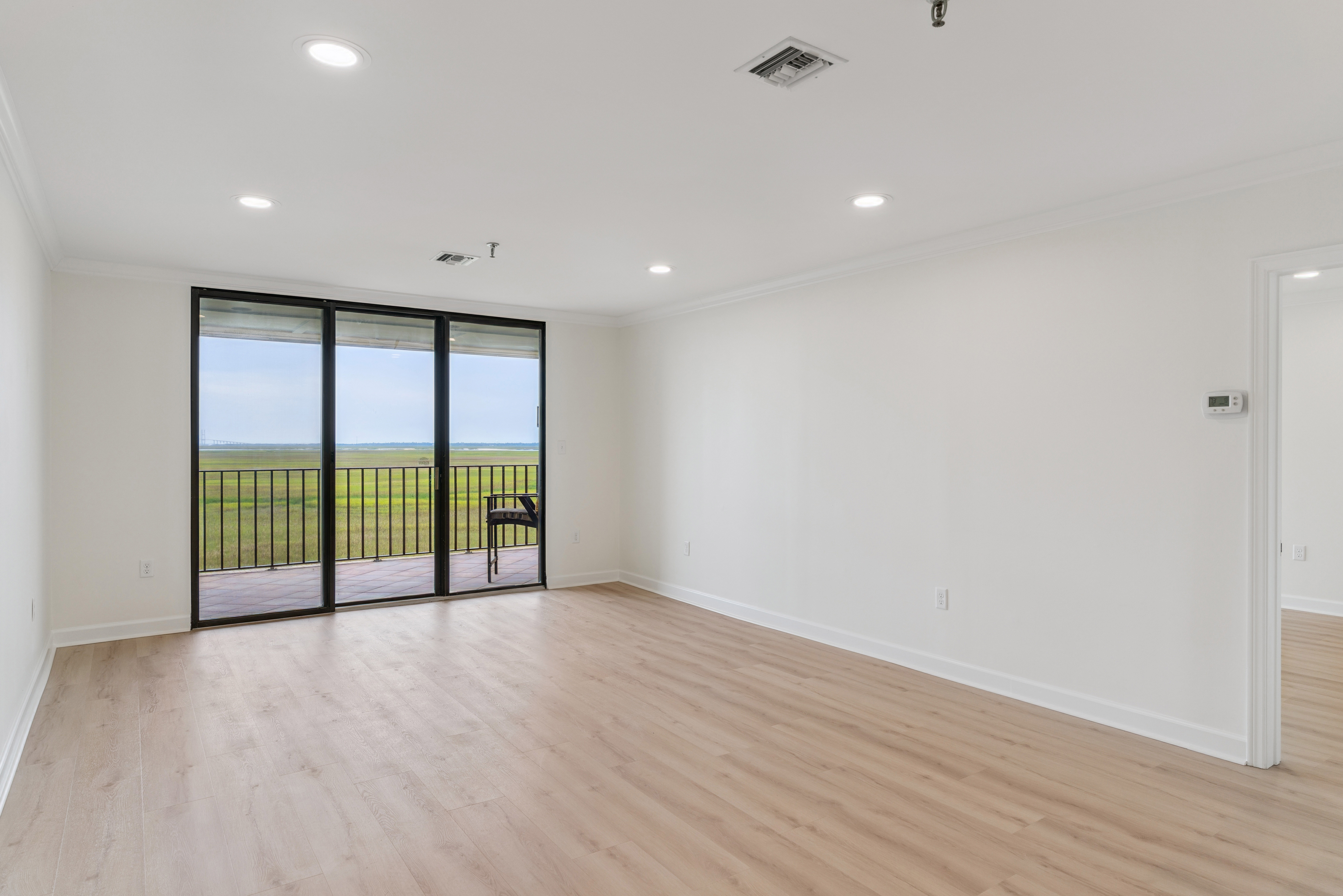  1 Marina Drive #308 A & B - 物件實景