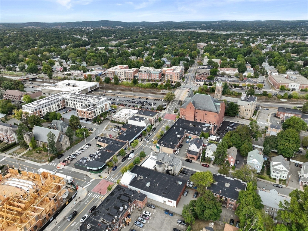 Newton, Massachusetts, 02460, United States, 5 Bedrooms Bedrooms, ,5 BathroomsBathrooms,Residential,For Sale,1743721