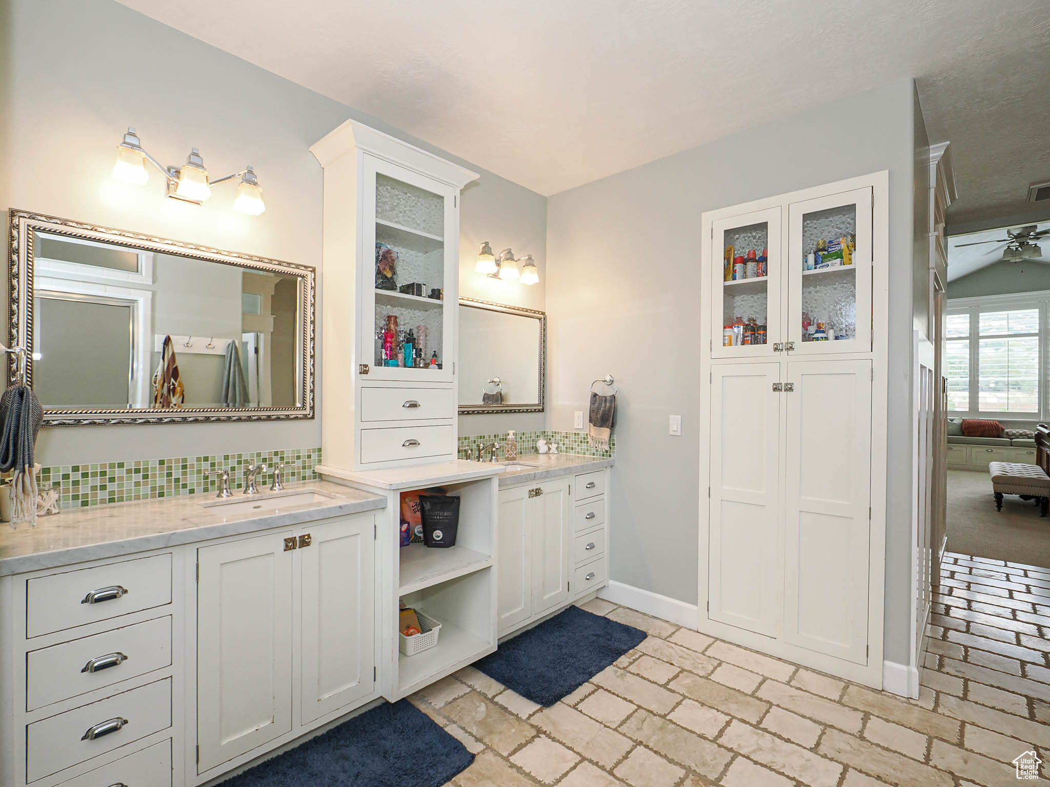 Pleasant Grove, Utah, 84062, United States, 6 Bedrooms Bedrooms, ,5 BathroomsBathrooms,Residential,For Sale,1941706