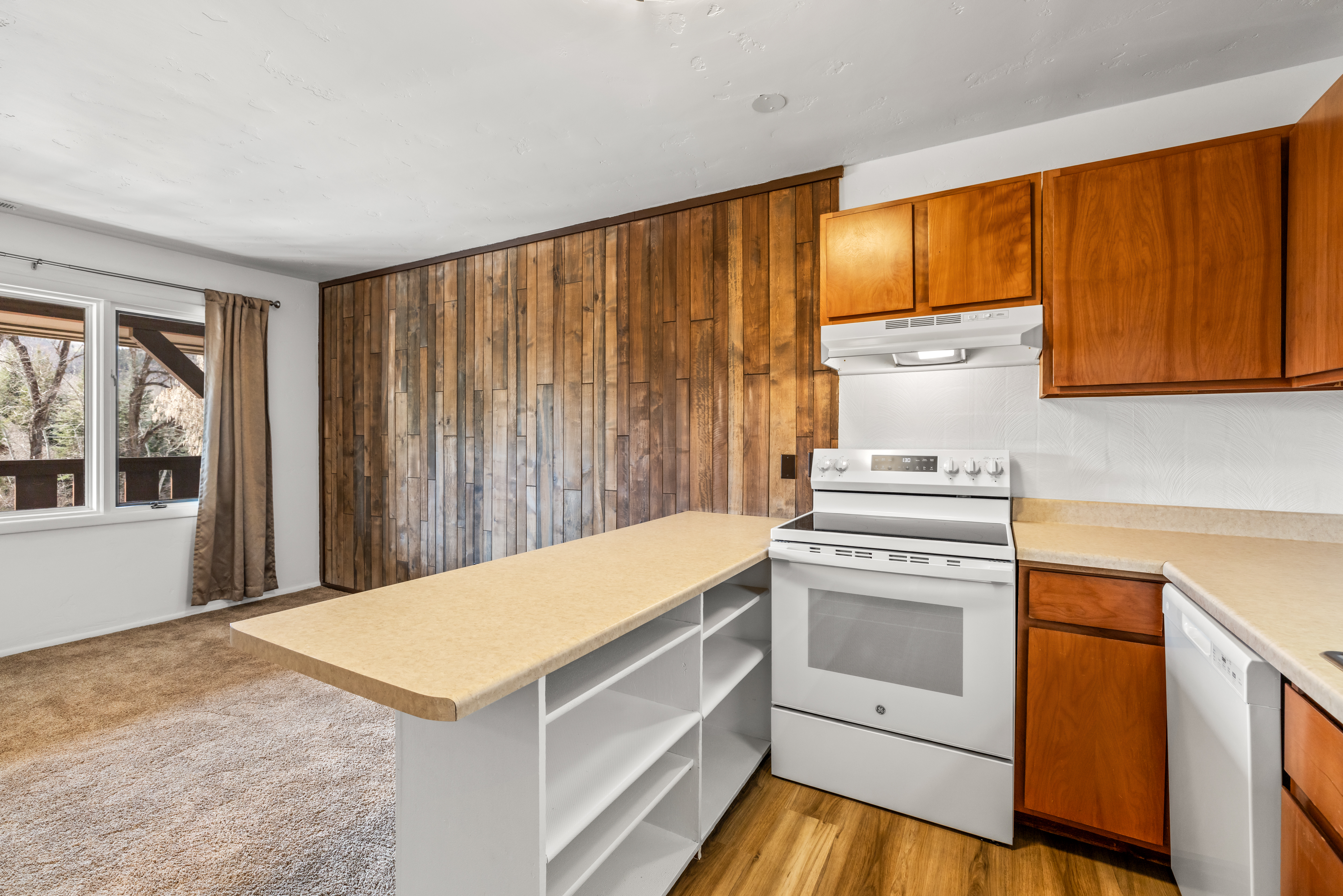  Rare Top-Floor Condo at Chaparral Terraces - 物件實景