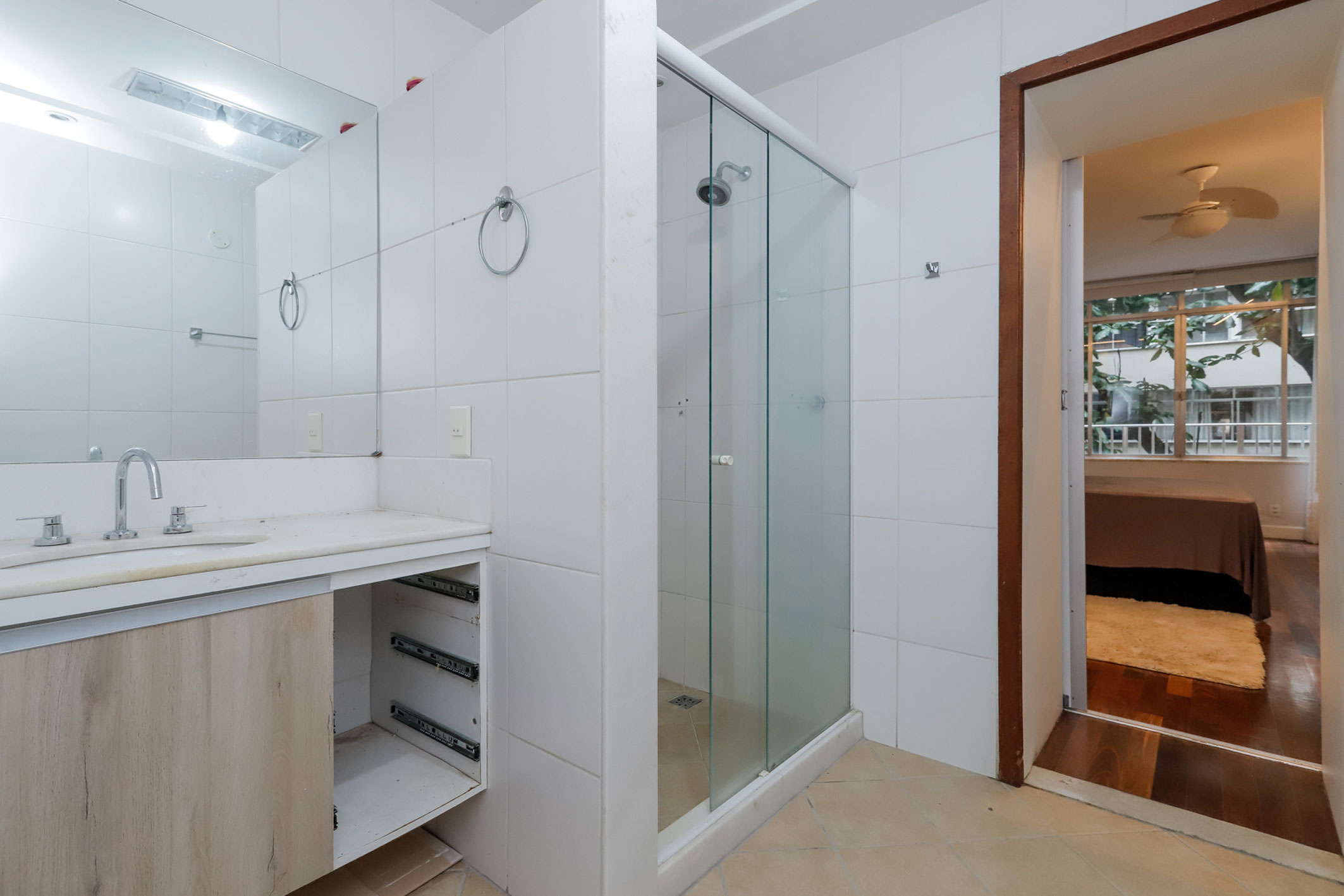  Renovated apartment one block from the beach in Copacabana - 物件實景