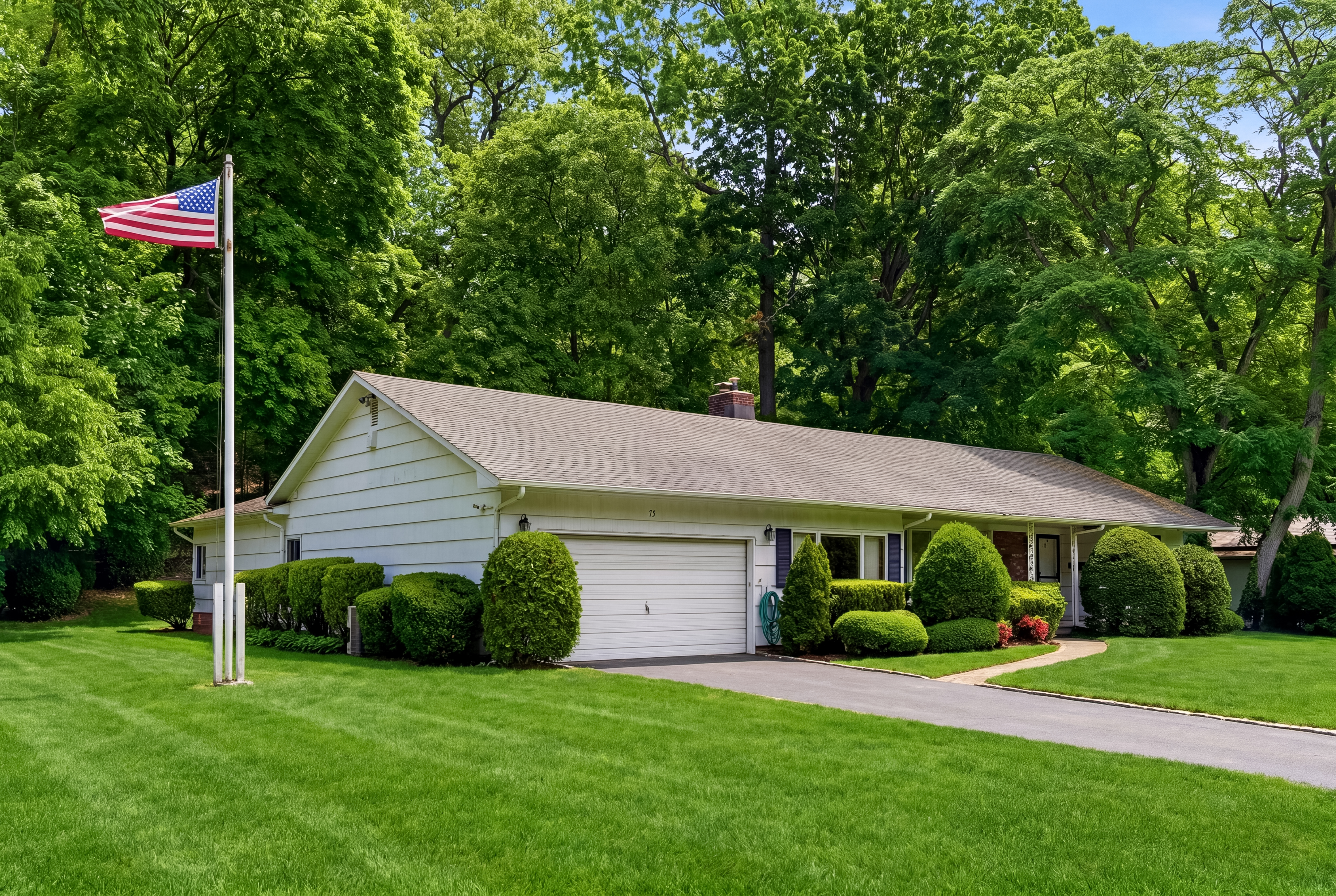  75 Mimosa Drive, East Hills, NY, 11576 - 物件實景