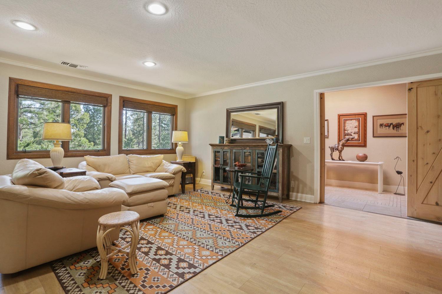 Coulterville, California, 95311, United States, 3 Bedrooms Bedrooms, ,4 BathroomsBathrooms,Residential,For Sale,1792309