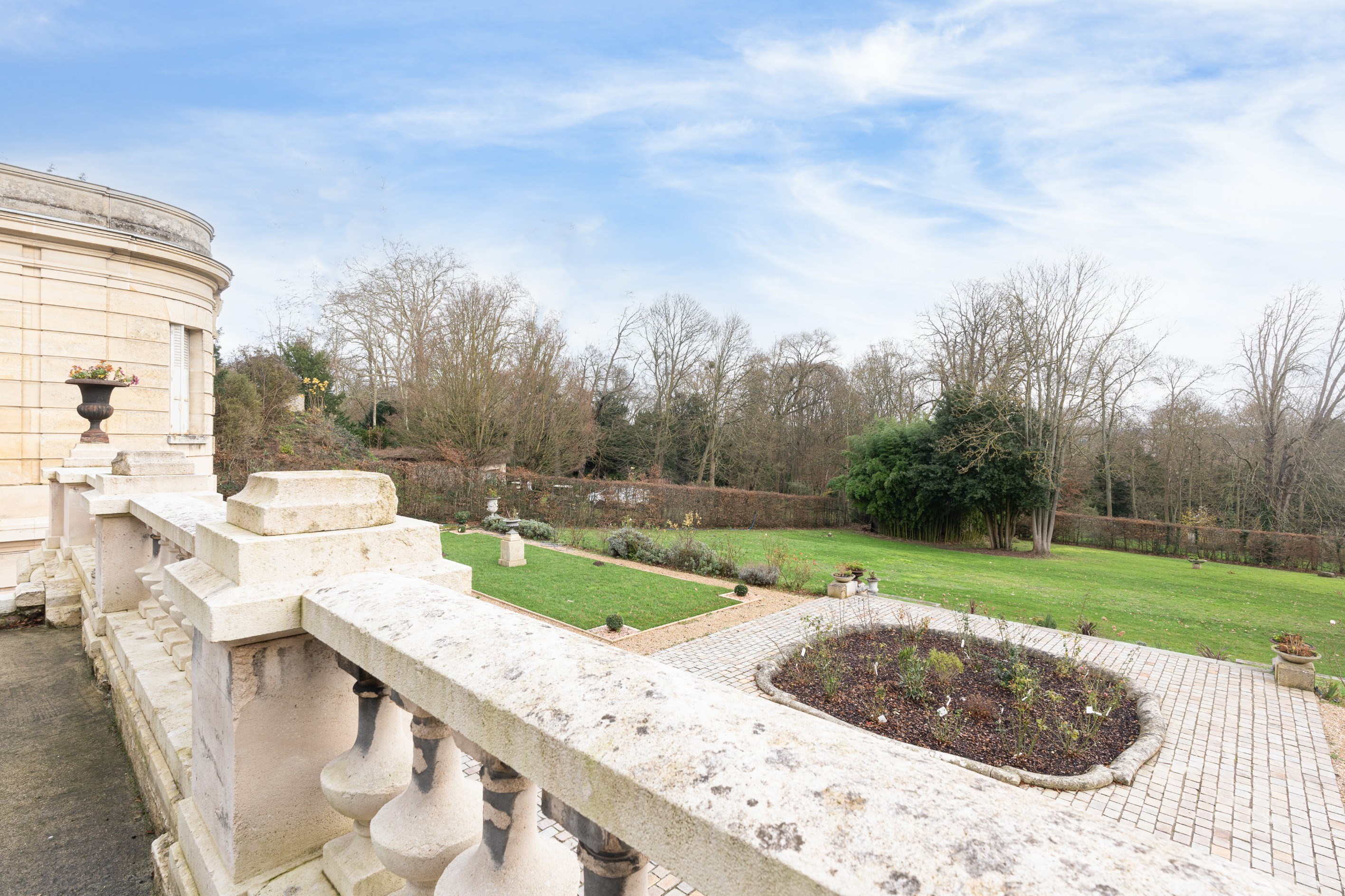  Magnificent château and its landscaped grounds - 物件實景