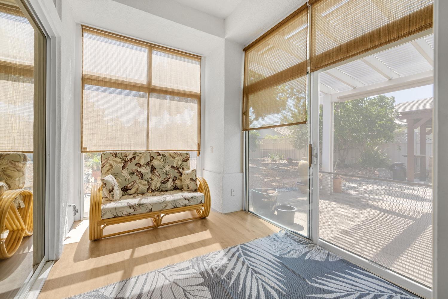 Roseville, California, 95747, United States, 3 Bedrooms Bedrooms, ,2 BathroomsBathrooms,Residential,For Sale,1947974