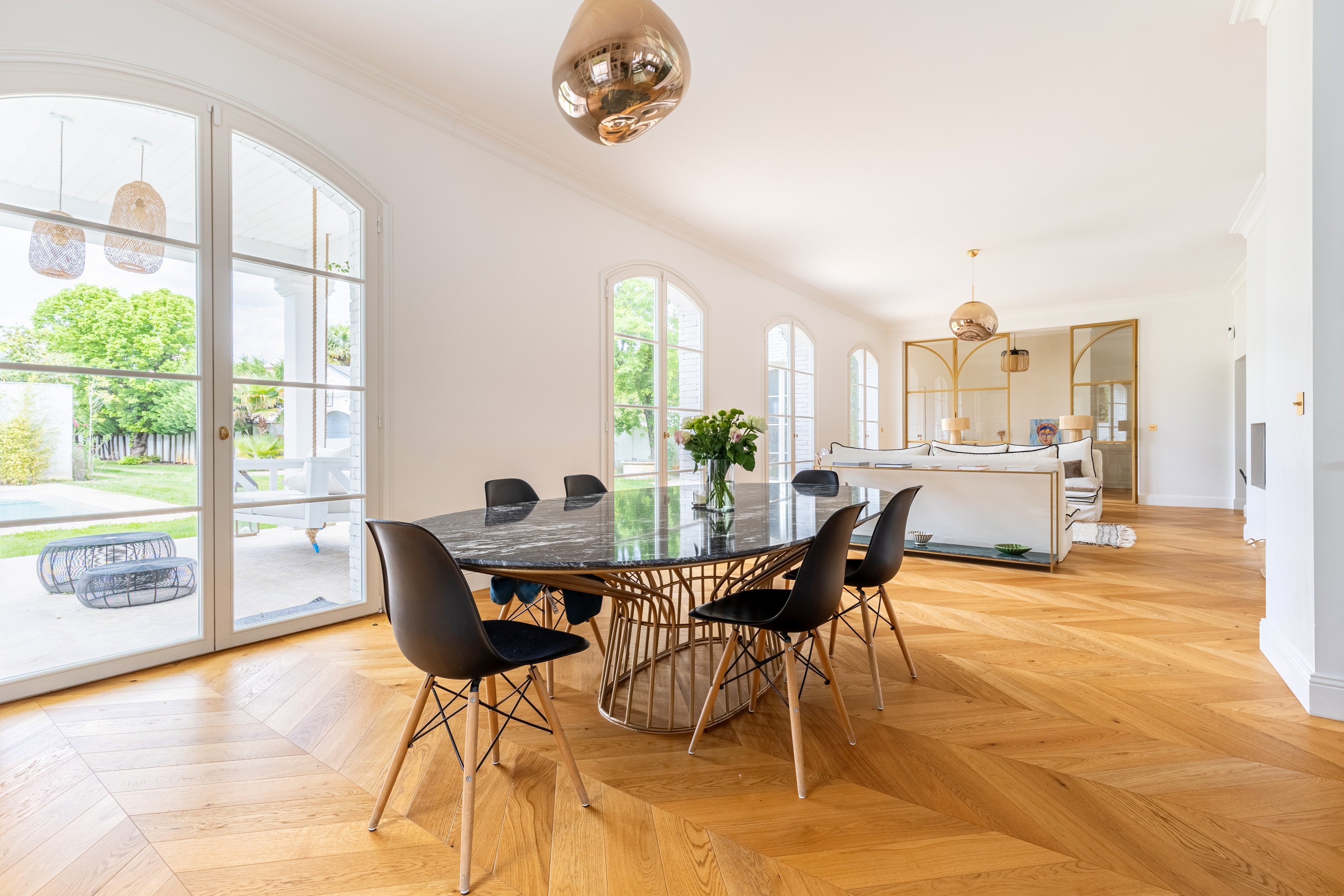  CAUDERAN CENTRE - LUXURY CONTEMPORARY PROPERTY, 1,000 M2 GARDEN, GARAGE, SWIMMI… - 物件實景