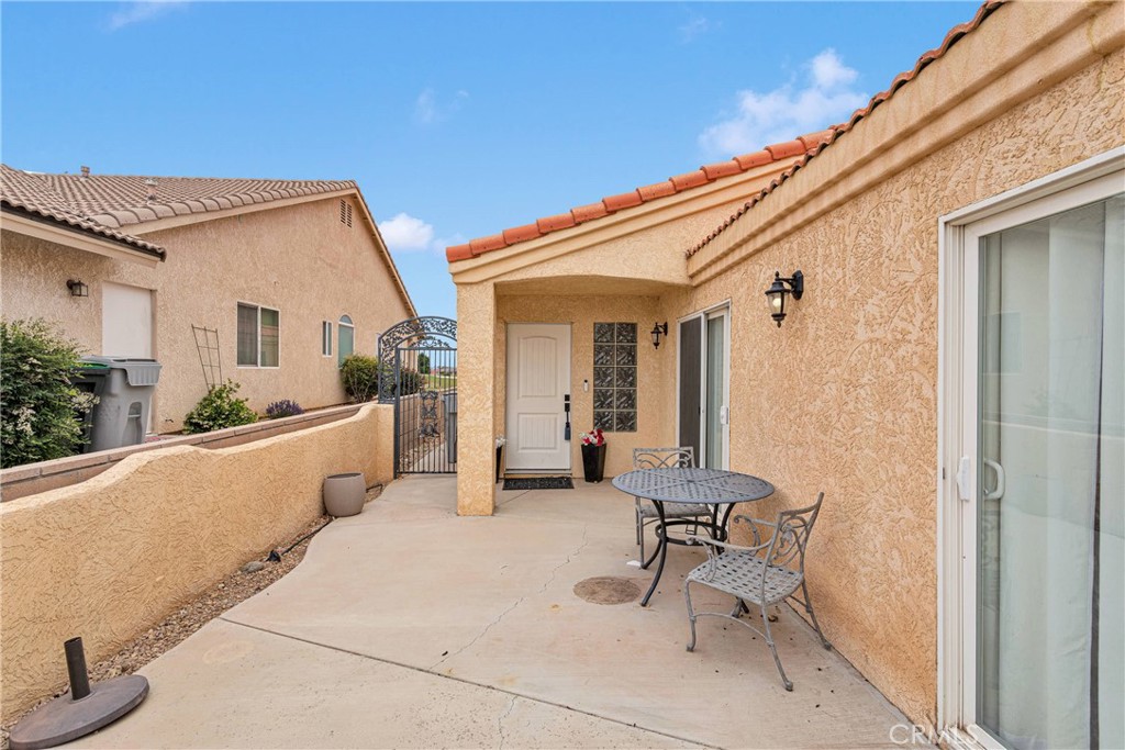 Victorville, California, 92395, United States, 4 Bedrooms Bedrooms, ,2 BathroomsBathrooms,Residential,For Sale,1927294